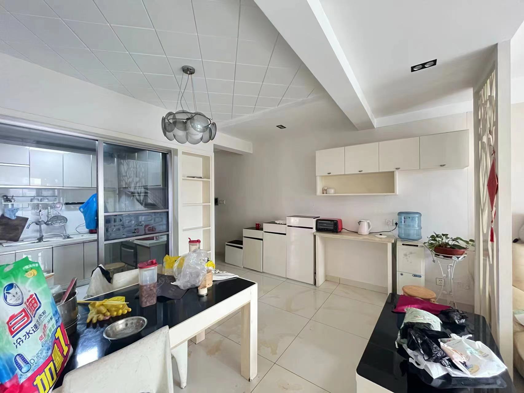 流金岁月-华晨国际 2室0厅0卫 60.00万 流金岁月-华晨国际 2室0厅0卫 60.00万室内图