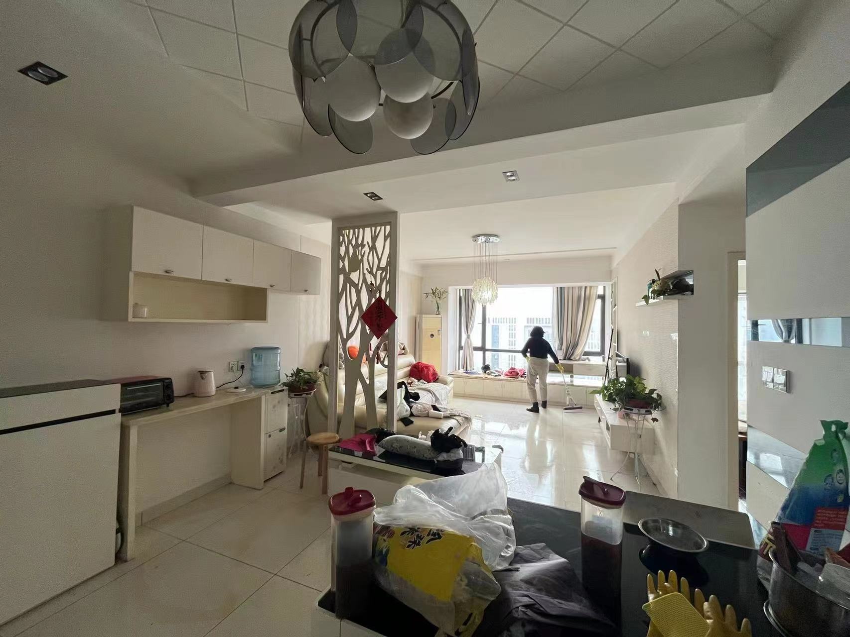 流金岁月-华晨国际 2室0厅0卫 60.00万 流金岁月-华晨国际 2室0厅0卫 60.00万室内图