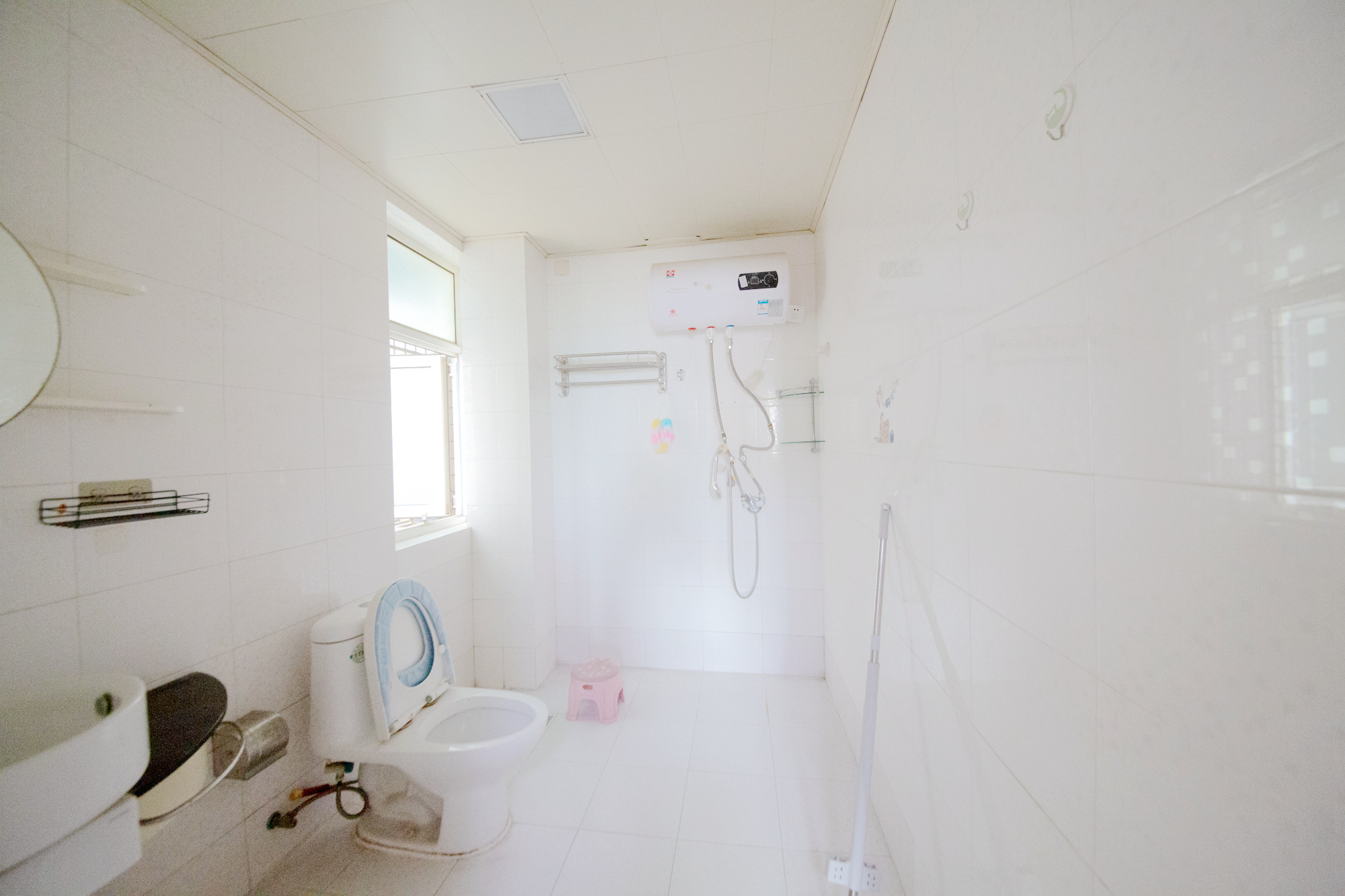 中扬华苑  3室2厅2卫   102.00万其他