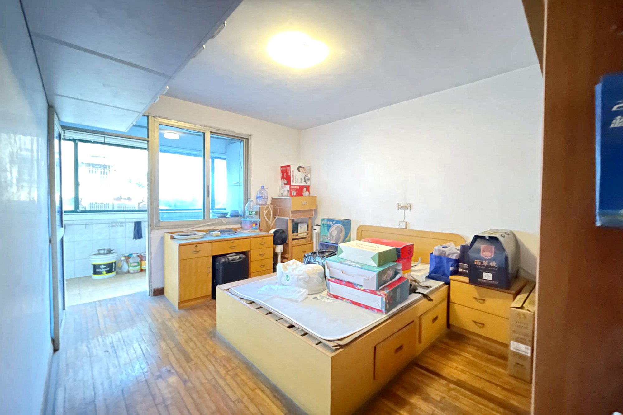 荷花园市直教师村（长沙市教育局直属教师二村）  3室2厅1卫   75.00万卧室