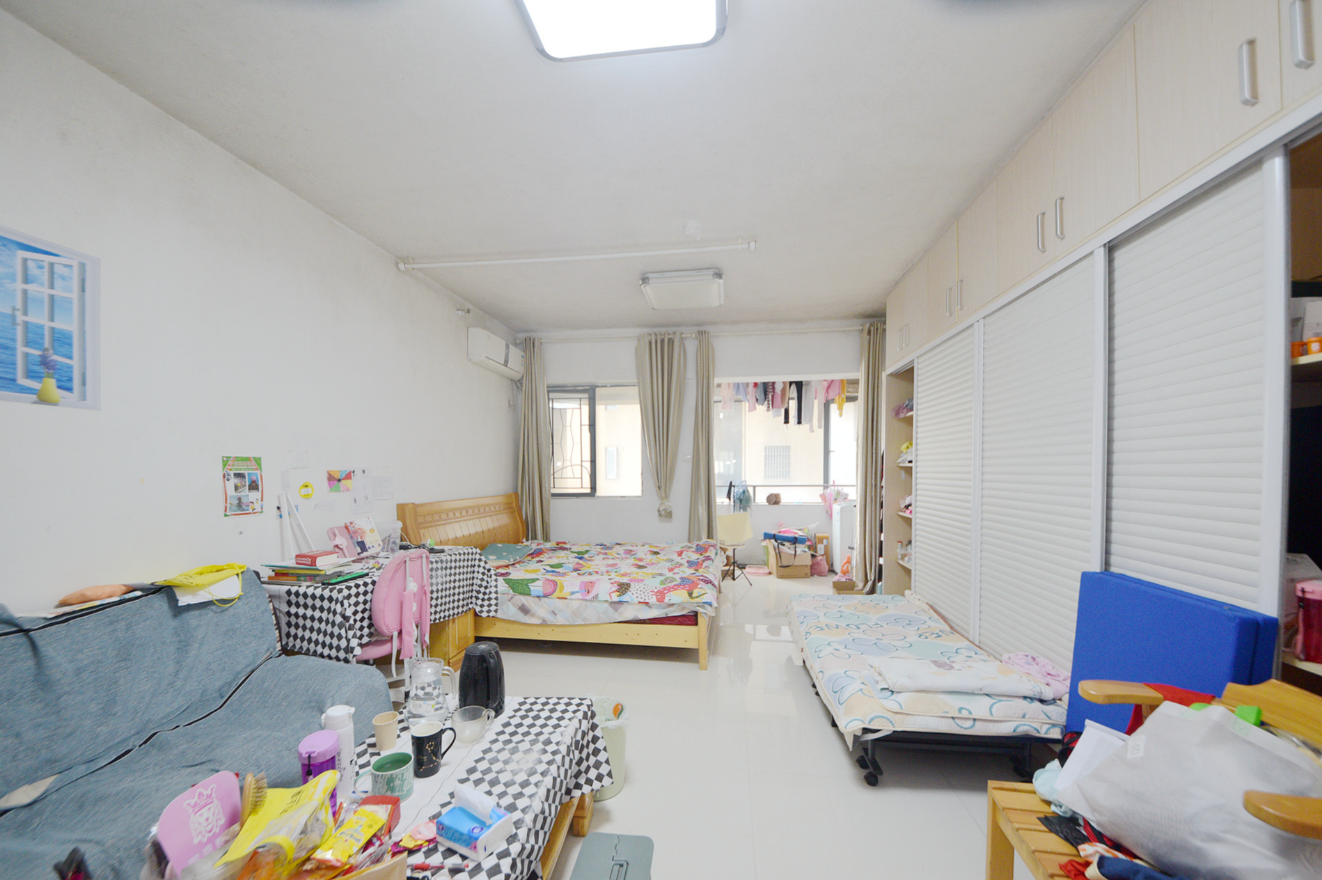 万博汇  1室1厅1卫   65.00万客厅