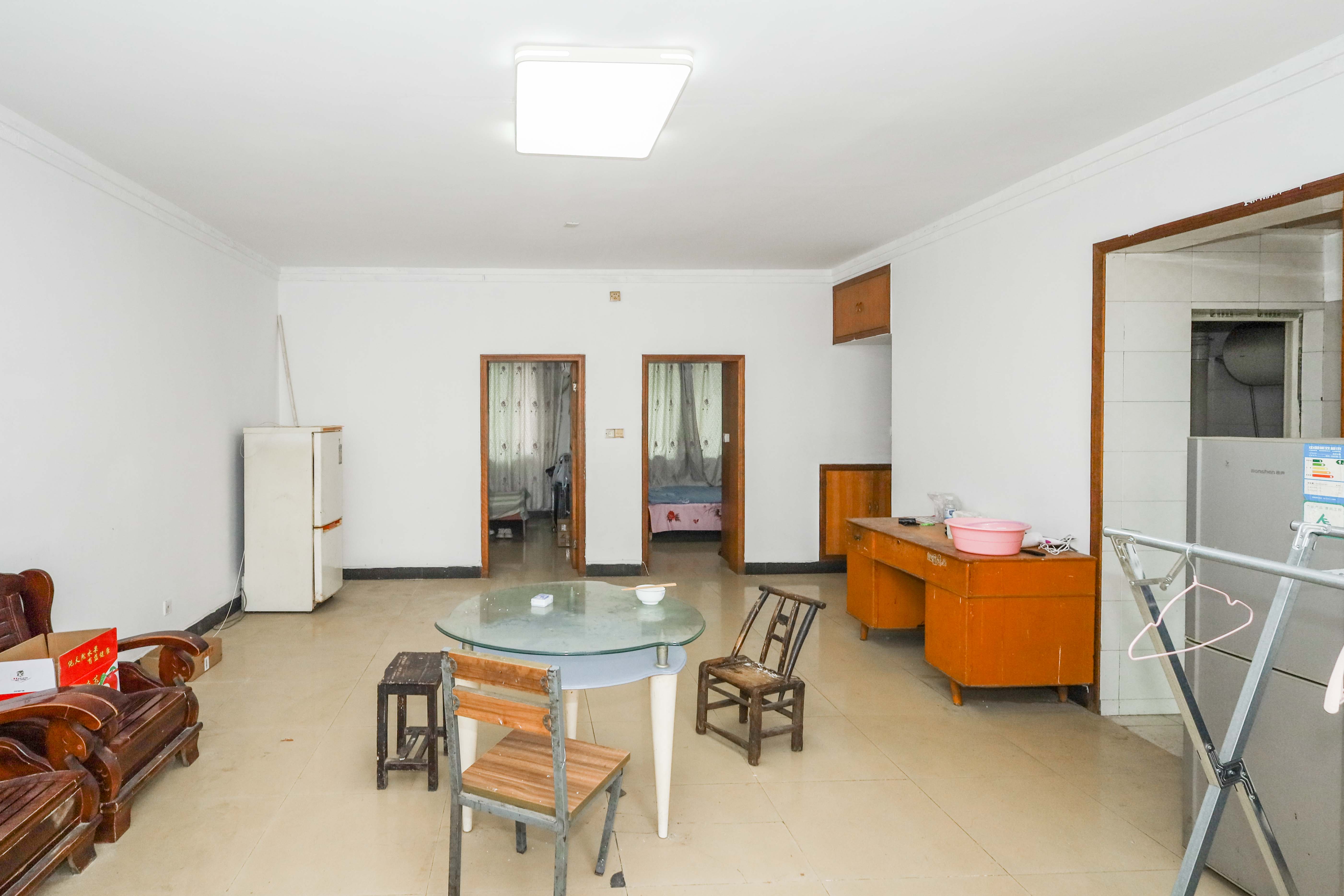 雷锋农副产品批发大市场  2室2厅1卫    48.0万 雷锋农副产品批发大市场  2室2厅1卫    48.0万客厅