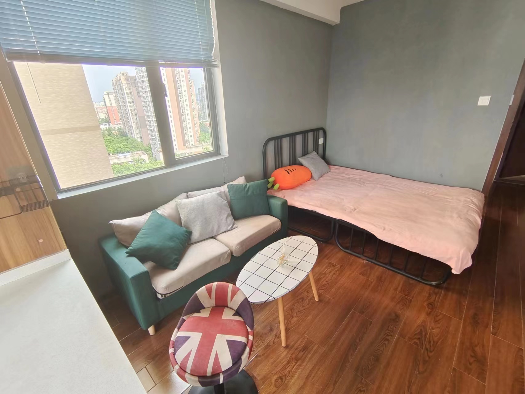 中建御山和苑 1室1厅1卫 26.8万 中建御山和苑 1室1厅1卫 26.8万室内图