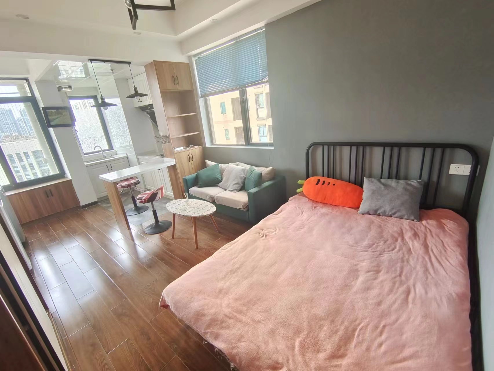 中建御山和苑 1室1厅1卫 26.8万 中建御山和苑 1室1厅1卫 26.8万室内图