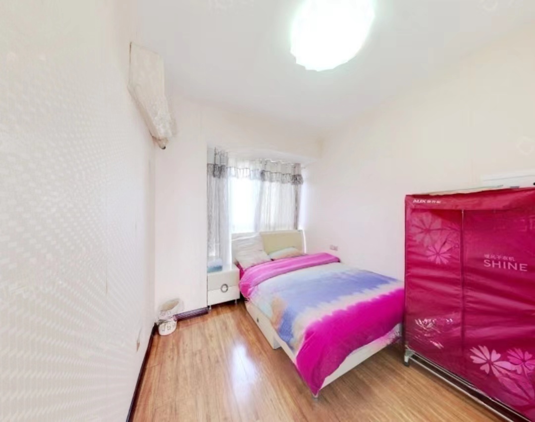 印象华都 3室2厅2卫 55.0万 印象华都 3室2厅2卫 55.0万室内图