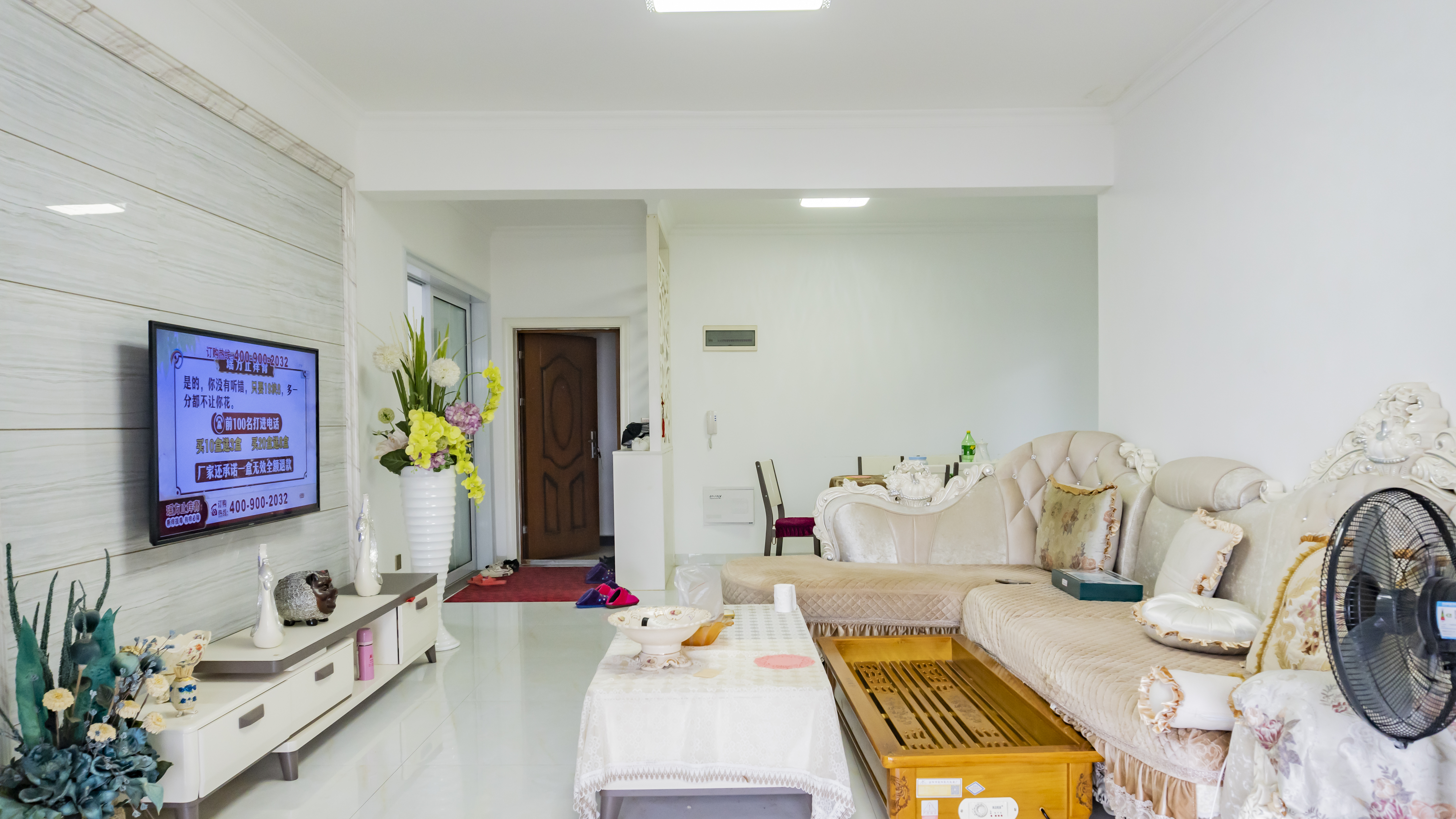 高新区海棠社区久盛商住综合楼 2室2厅1卫 50.8万 高新区海棠社区久盛商住综合楼 2室2厅1卫 50.8万室内图