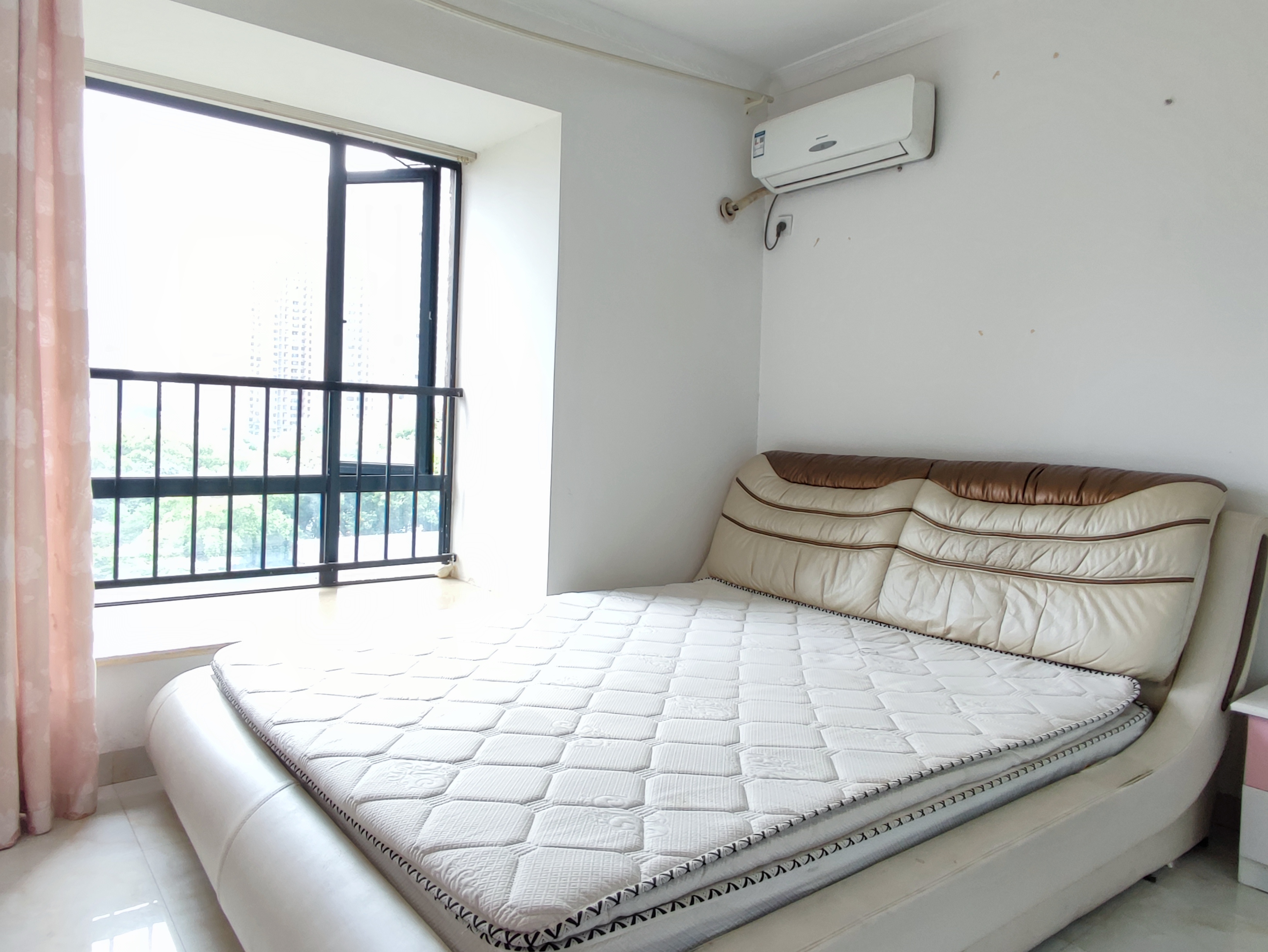 中建岳阳中心  3室2厅1卫   2300.00元/月室内图