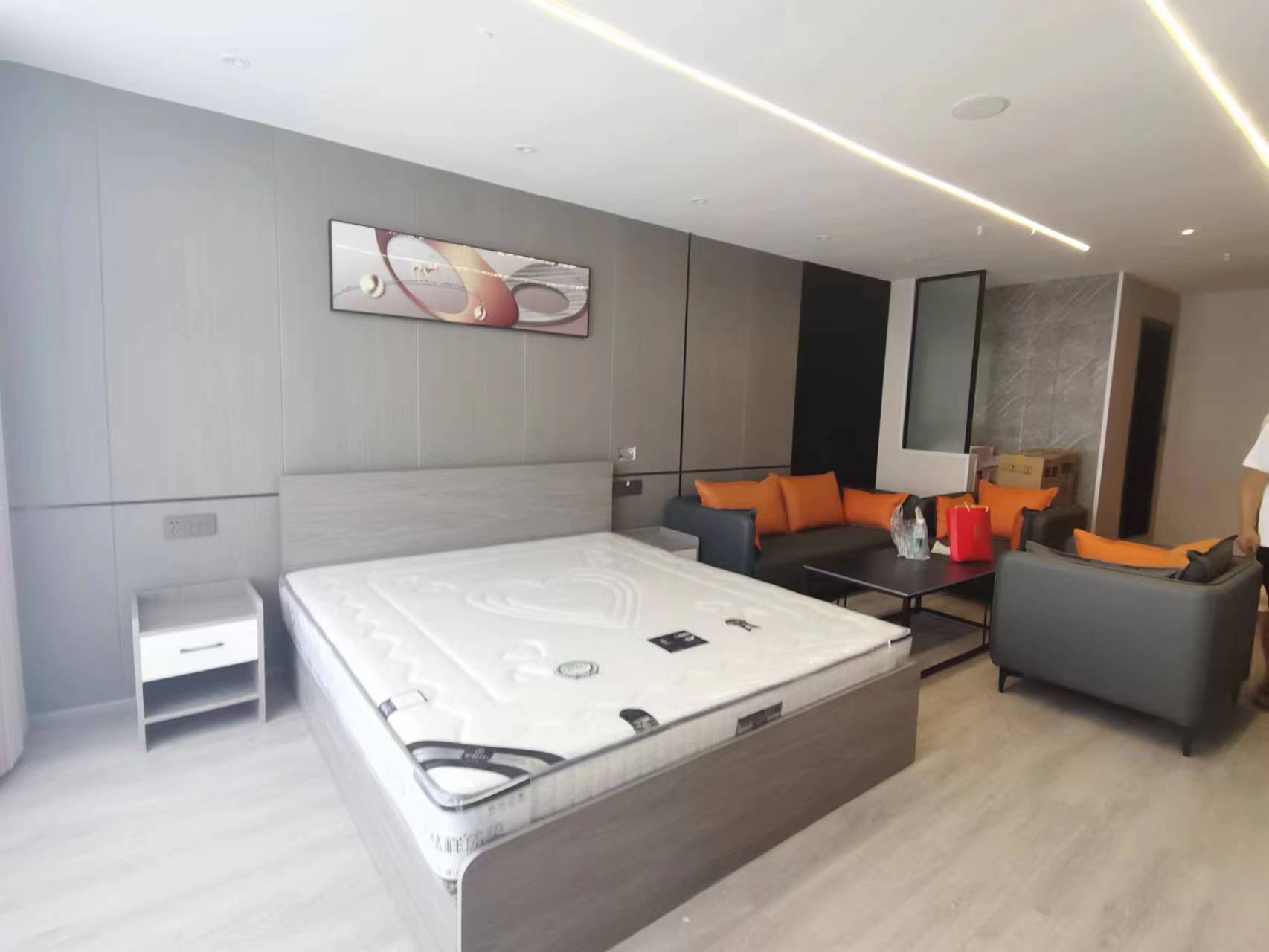 阳光城启航中心 1室1厅1卫 1500.00元/月 阳光城启航中心 1室1厅1卫 1500.00元/月室内图