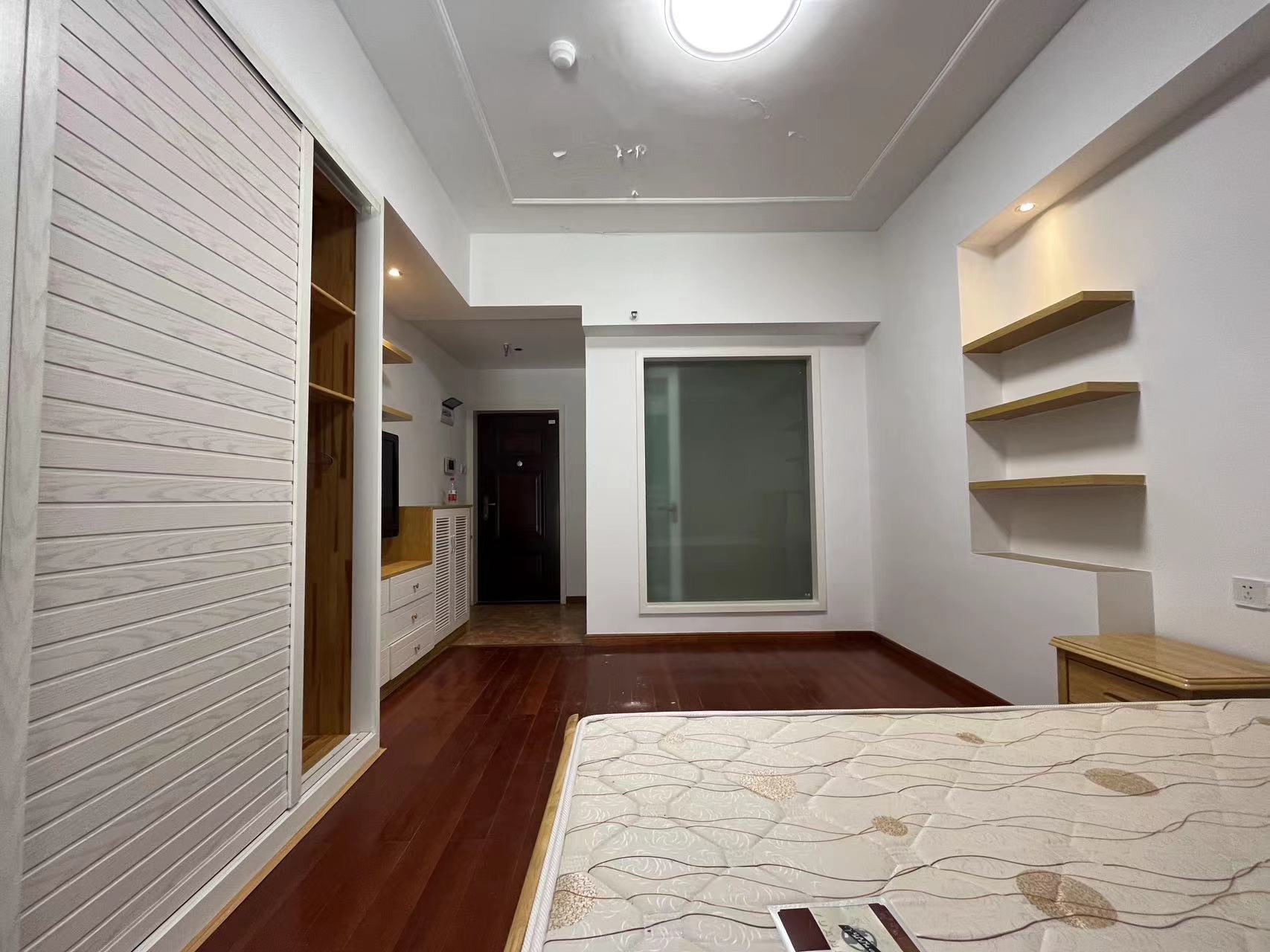 中建岳阳中心  1室1厅1卫   2000.00元/月室内图1