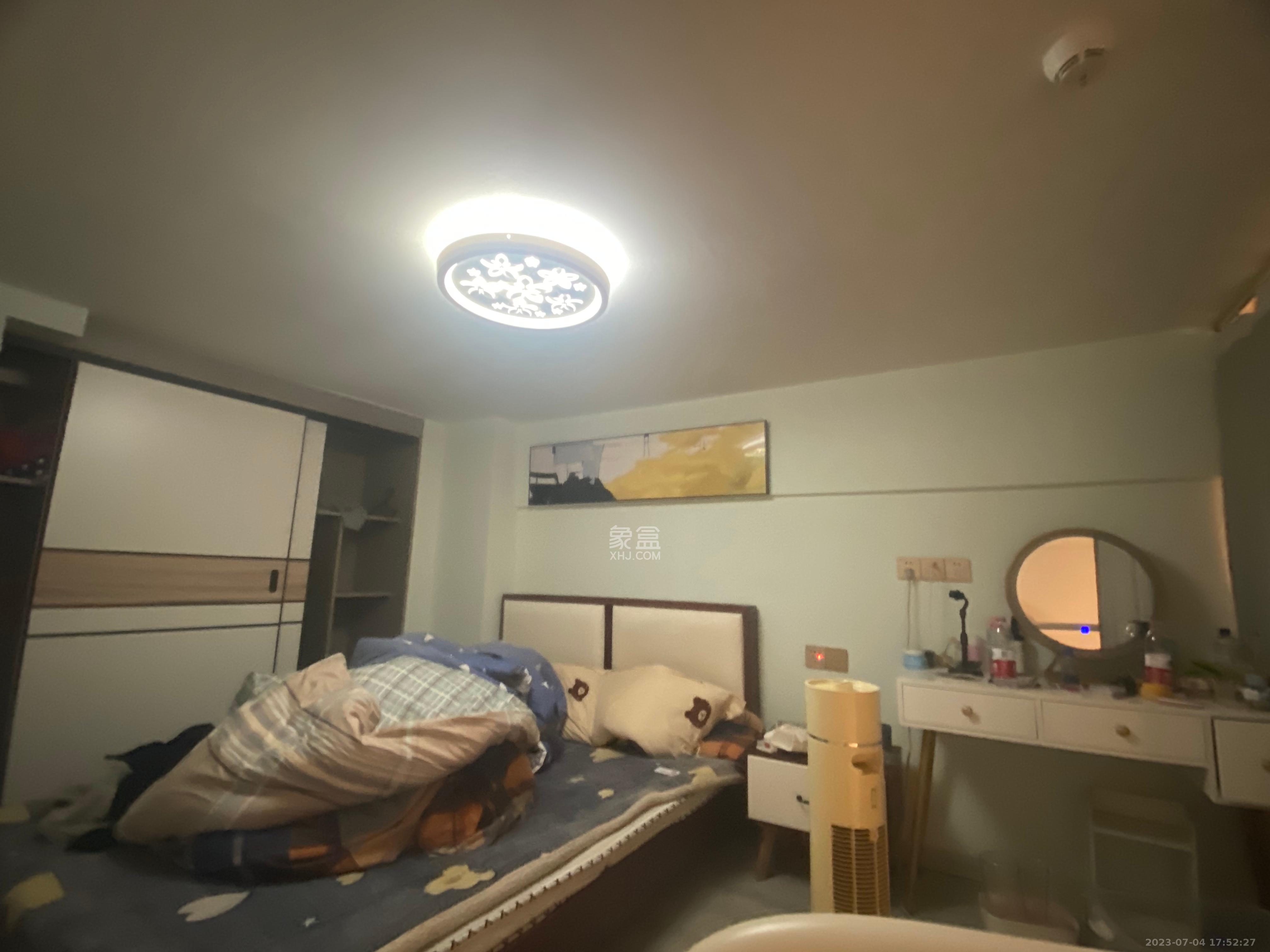 华润翡翠府  1室1厅1卫   2100.00元/月室内图