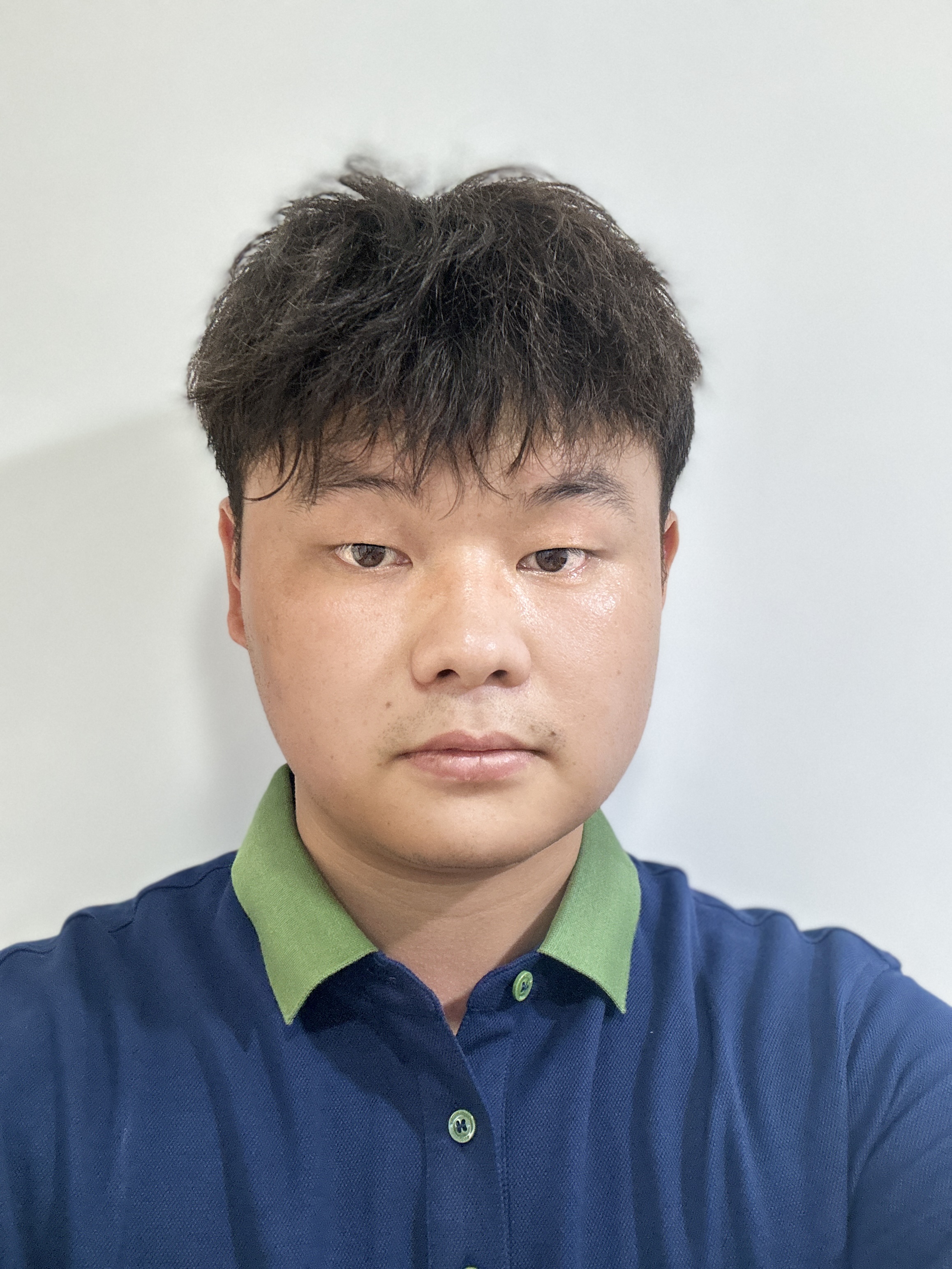 李浩铭