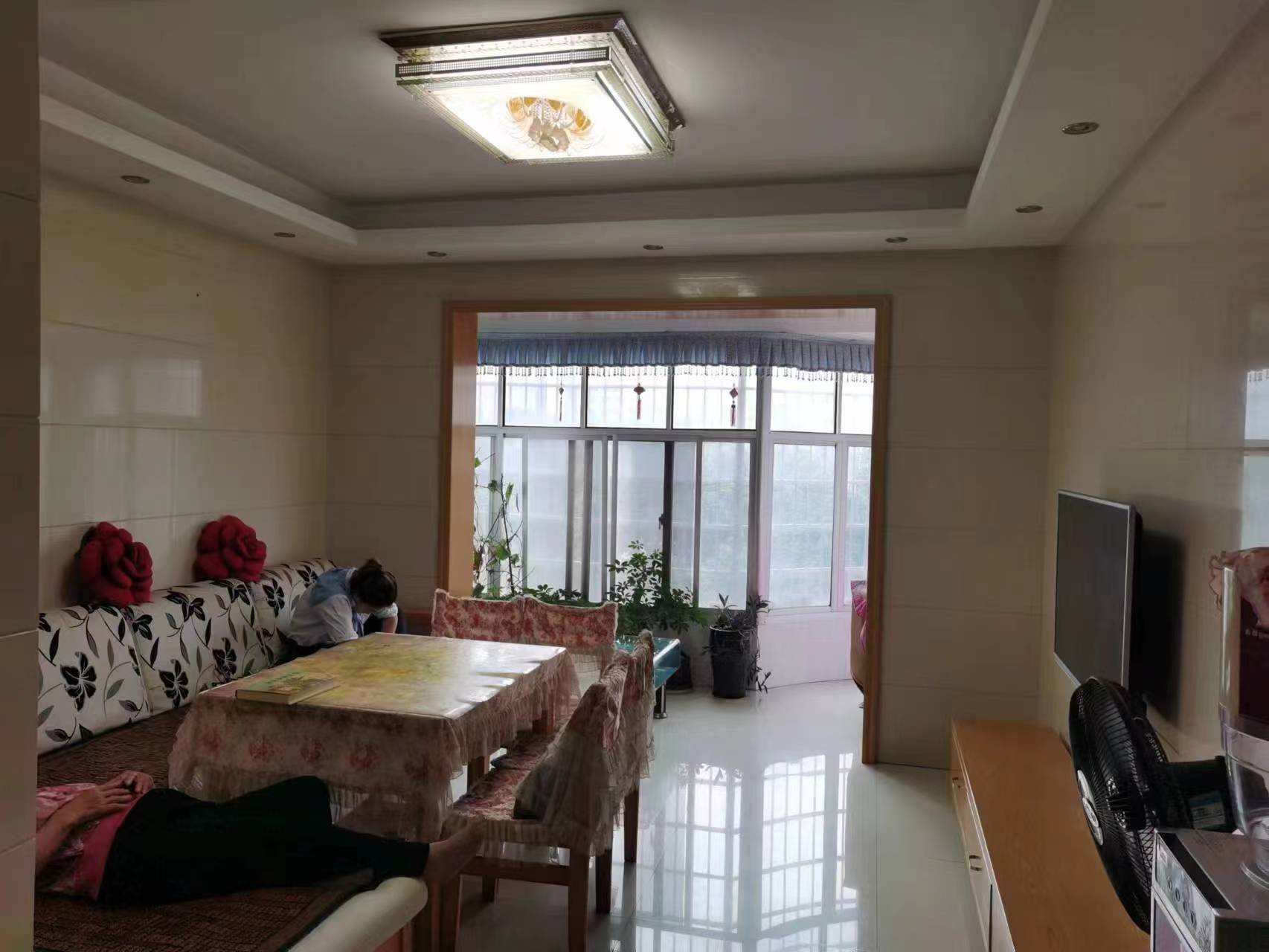 桃李苑 2室1厅1卫 1500.00元/月 桃李苑 2室1厅1卫 1500.00元/月室内图