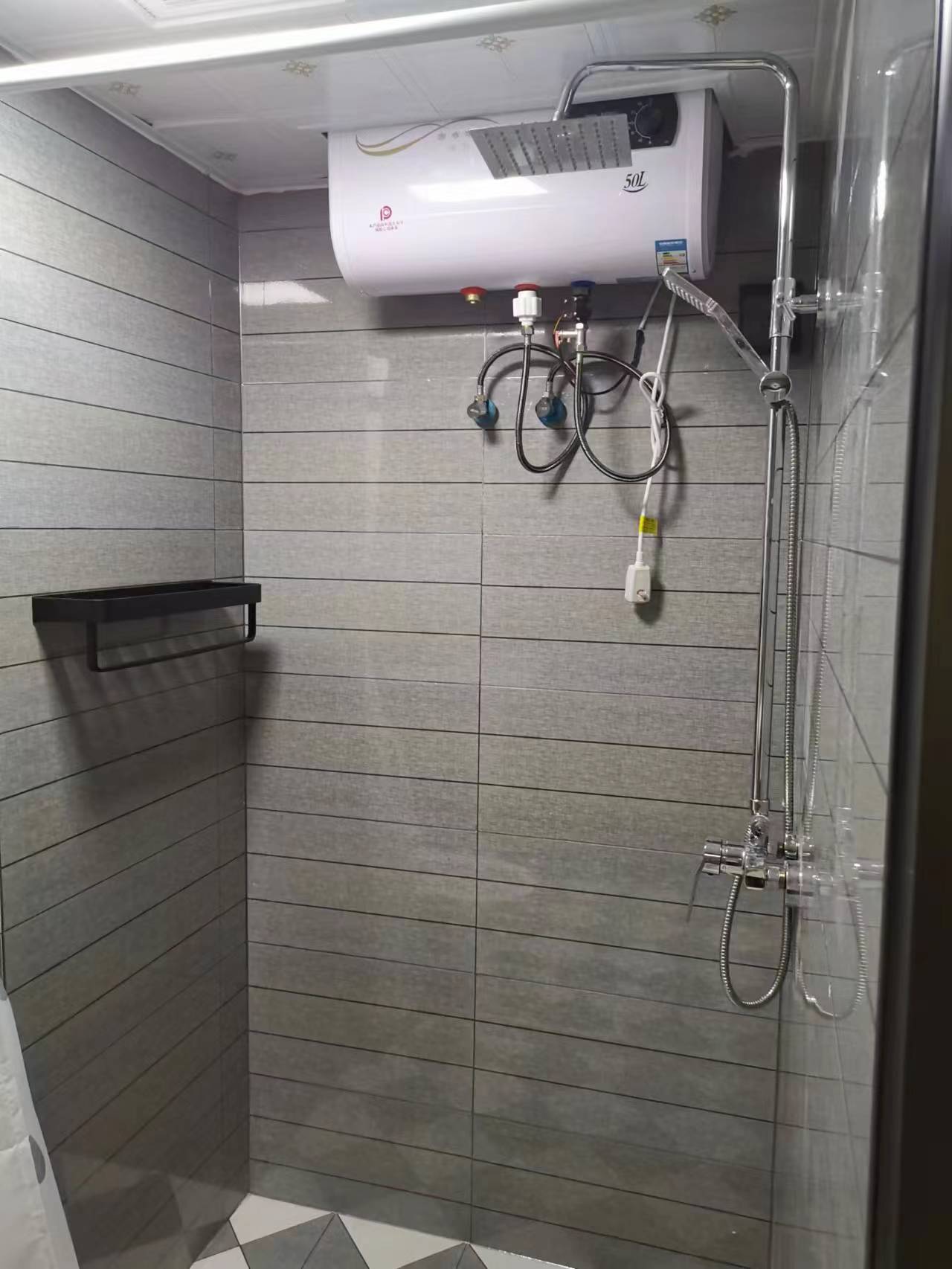 恒大滨河左岸  0室0厅0卫   1600.00元/月室内图