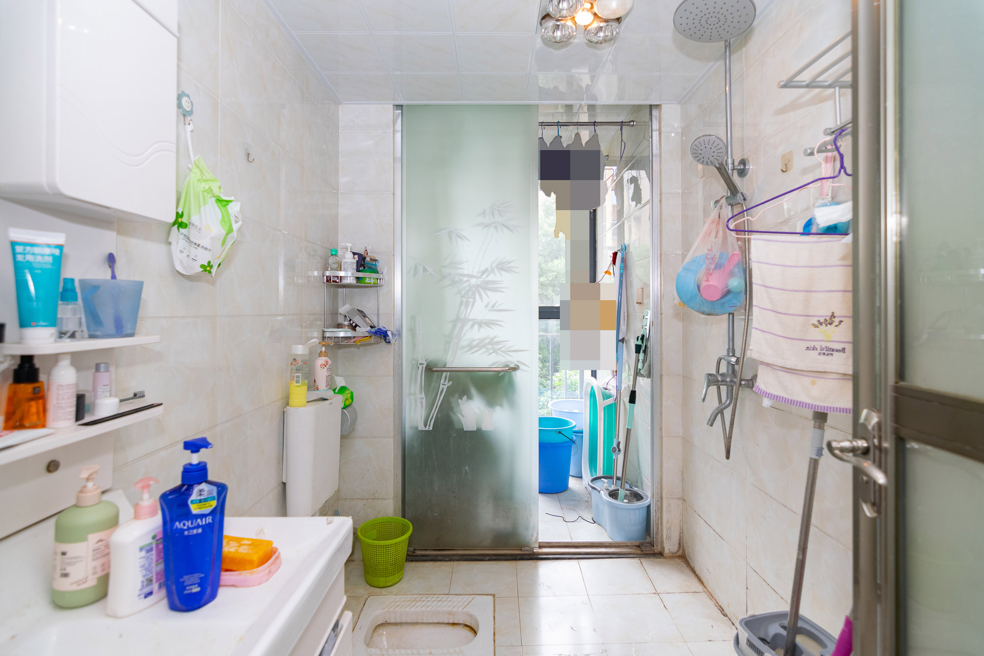 澳海澜庭 3室2厅2卫 85.0万 澳海澜庭 3室2厅2卫 85.0万卫生间