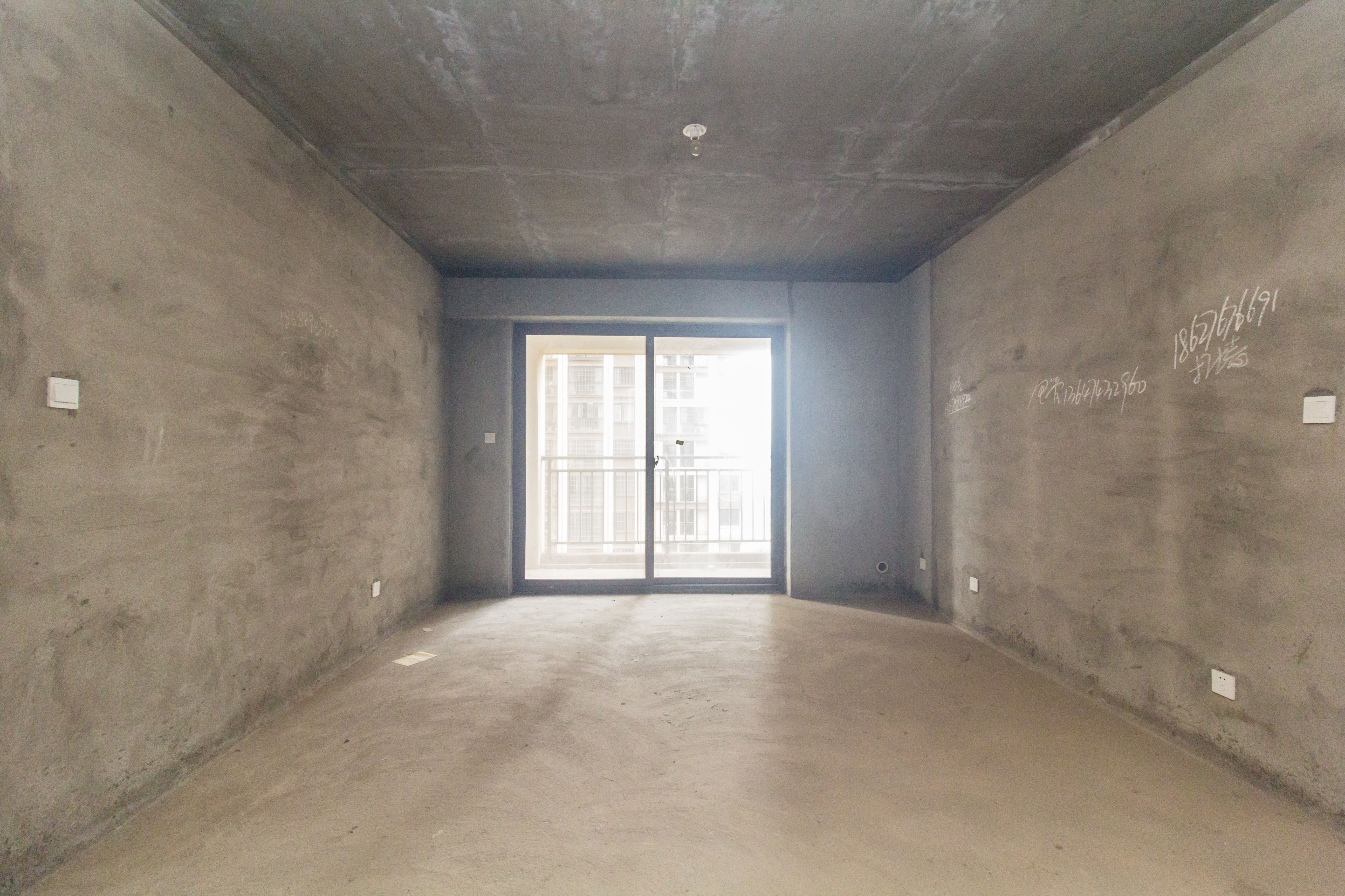 东方美地 3室2厅2卫 86.6万 东方美地 3室2厅2卫 86.6万客厅