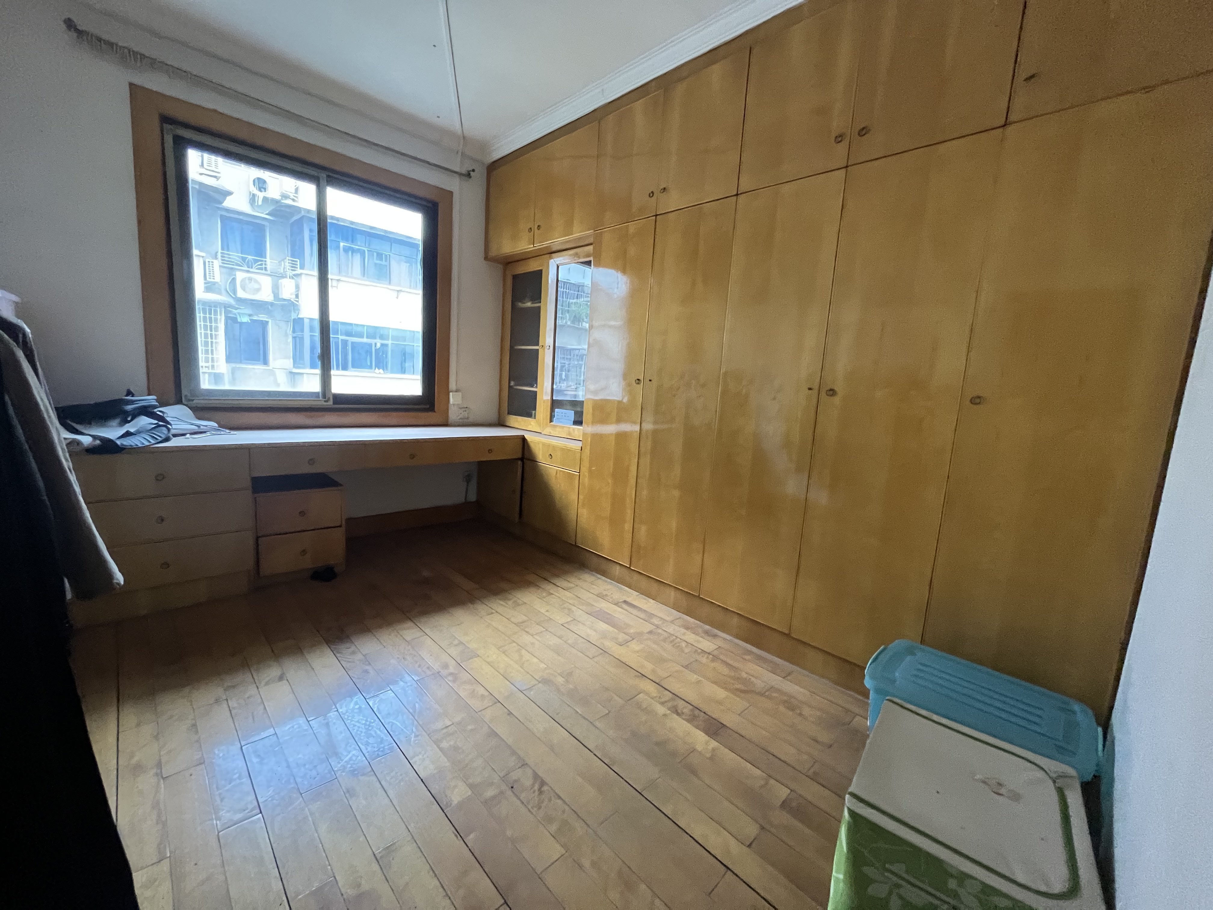 钻石花园  4室2厅2卫    78.0万 钻石花园  4室2厅2卫    78.0万室内图