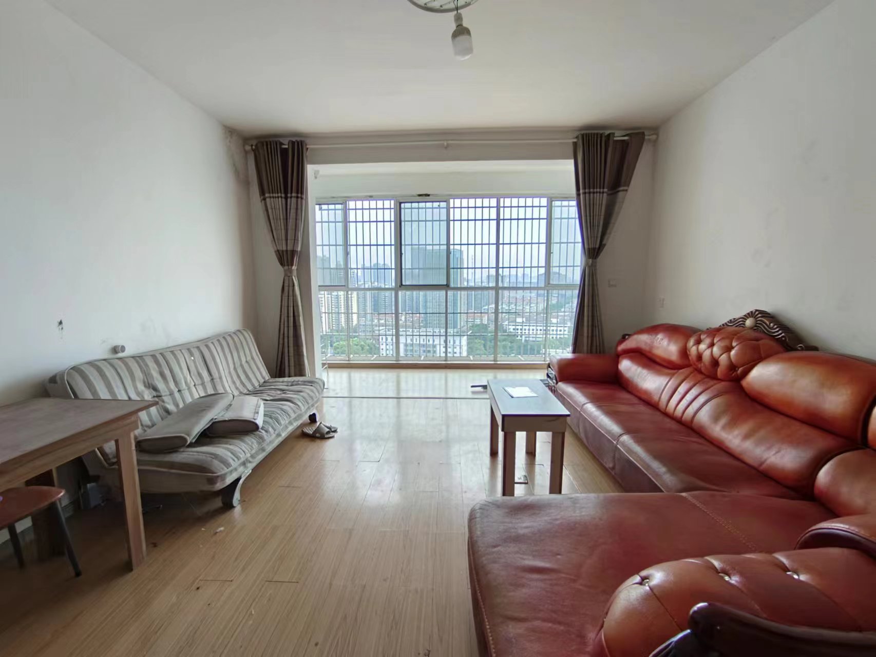 香草园二期春晓  3室2厅2卫    54.8万 香草园二期春晓  3室2厅2卫    54.8万室内图