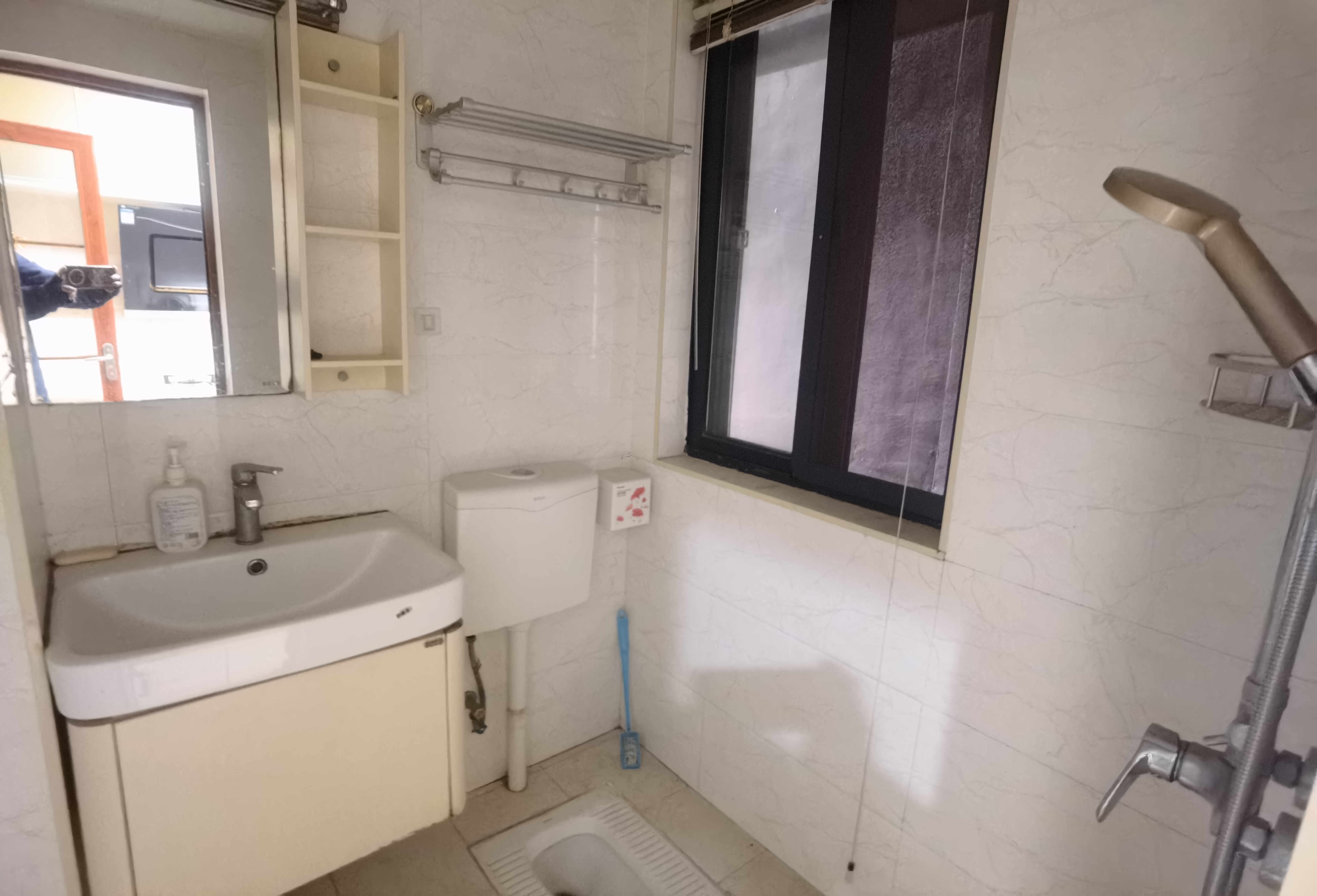 中建御山和苑 1室1厅1卫 45.60万 中建御山和苑 1室1厅1卫 45.60万室内图