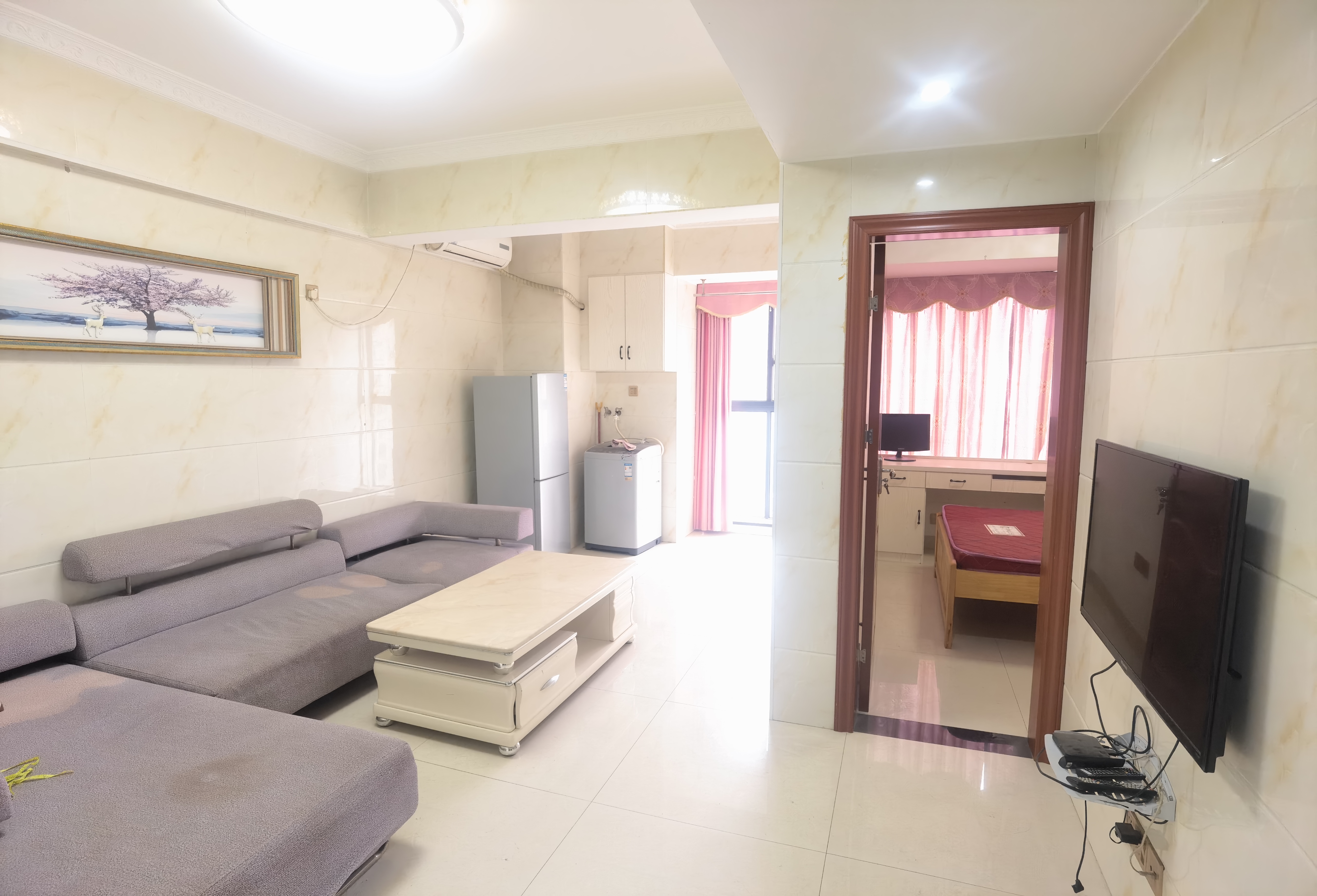 中建御山和苑 1室1厅1卫 45.60万 中建御山和苑 1室1厅1卫 45.60万室内图