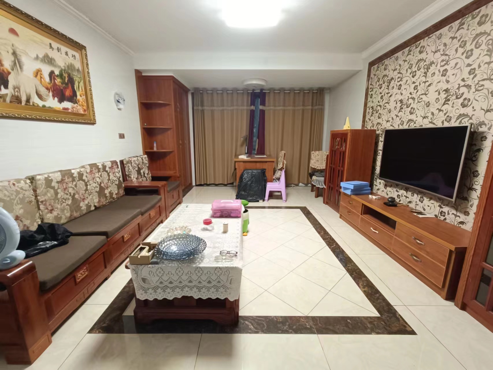 中泰财富湘江 4室2厅2卫 96.8万 中泰财富湘江 4室2厅2卫 96.8万室内图