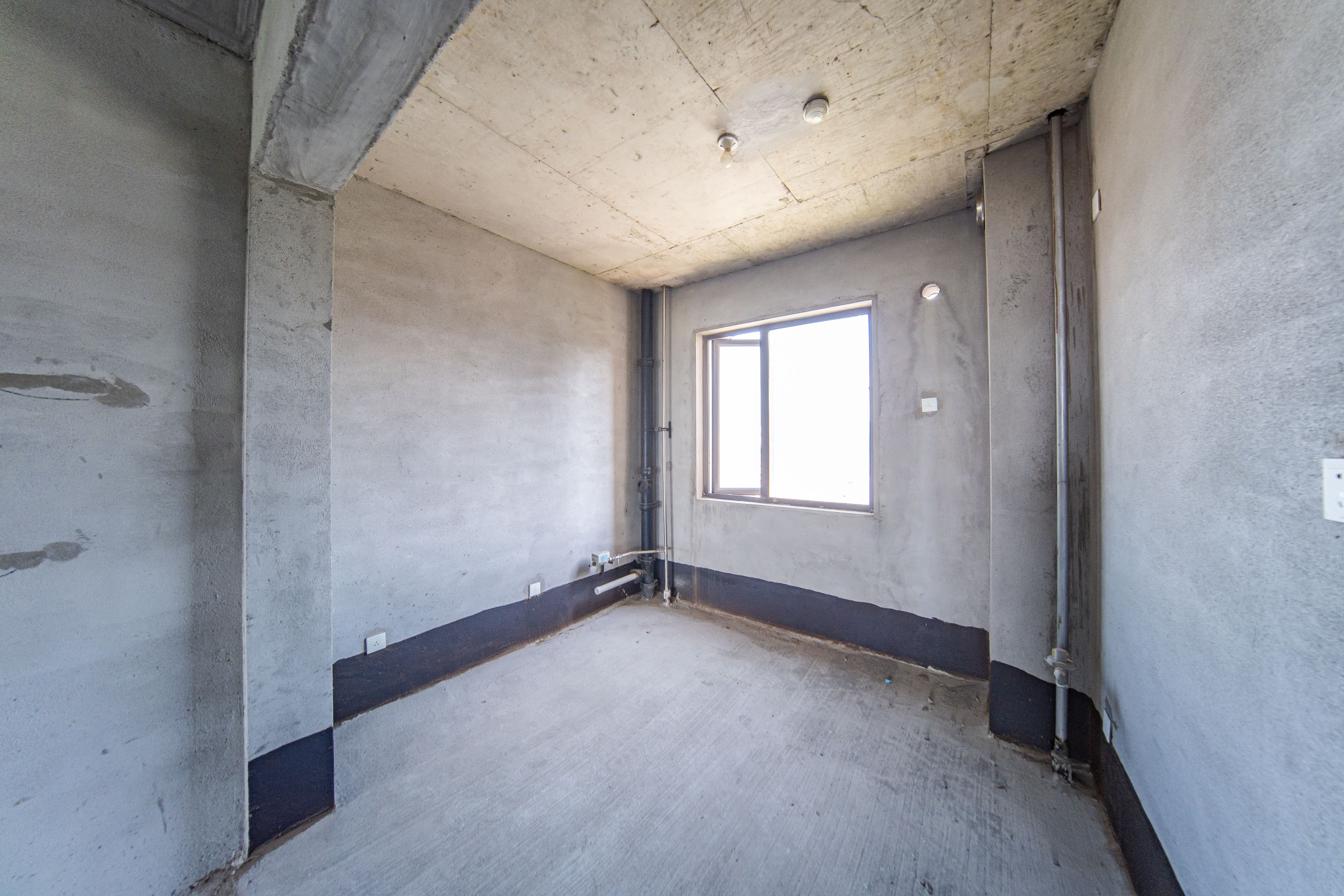 中国铁建洋湖苑  4室2厅2卫   158.90万厨房