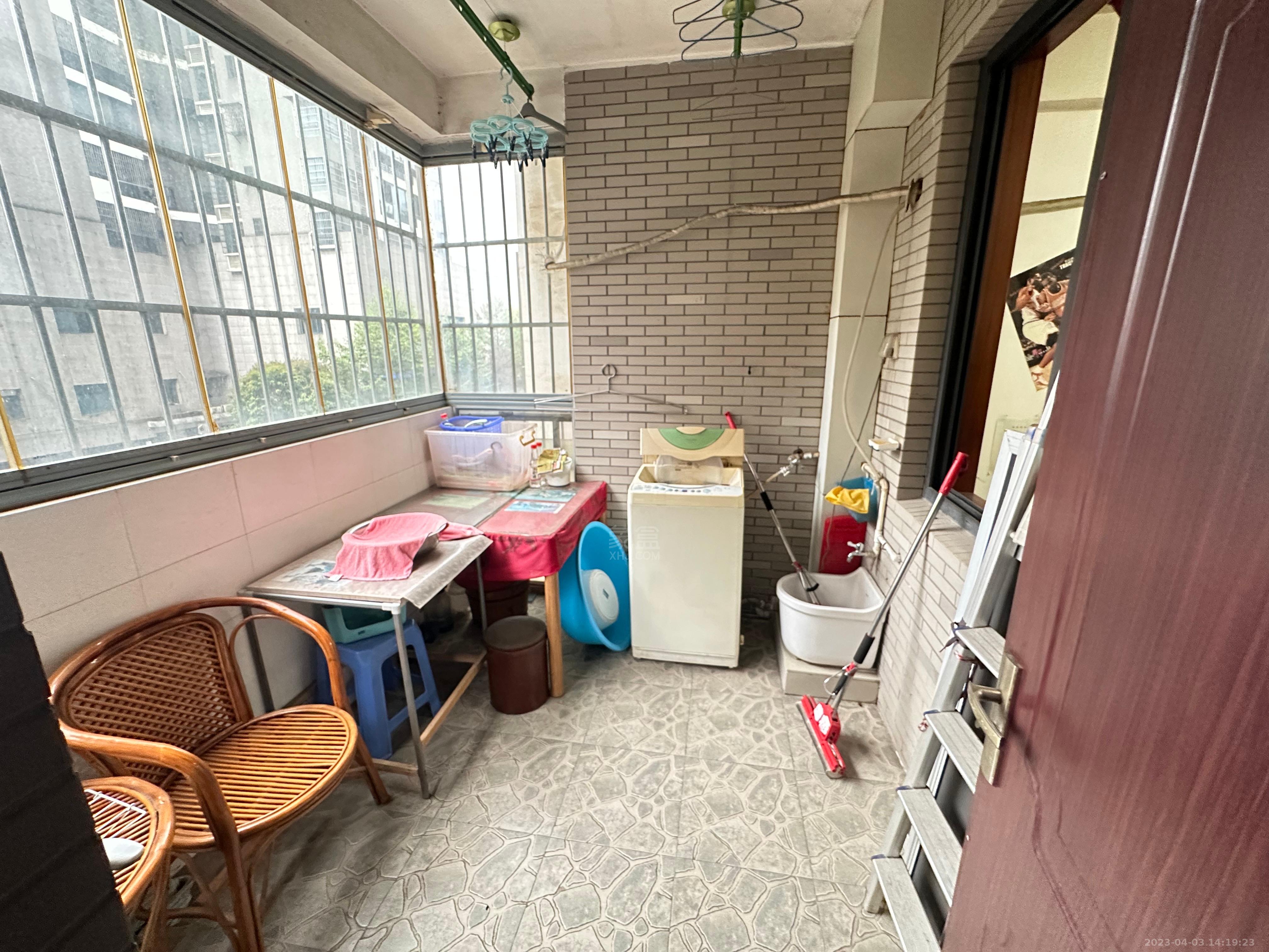 紫苑江岸 3室2厅2卫 45.0万 紫苑江岸 3室2厅2卫 45.0万室内图