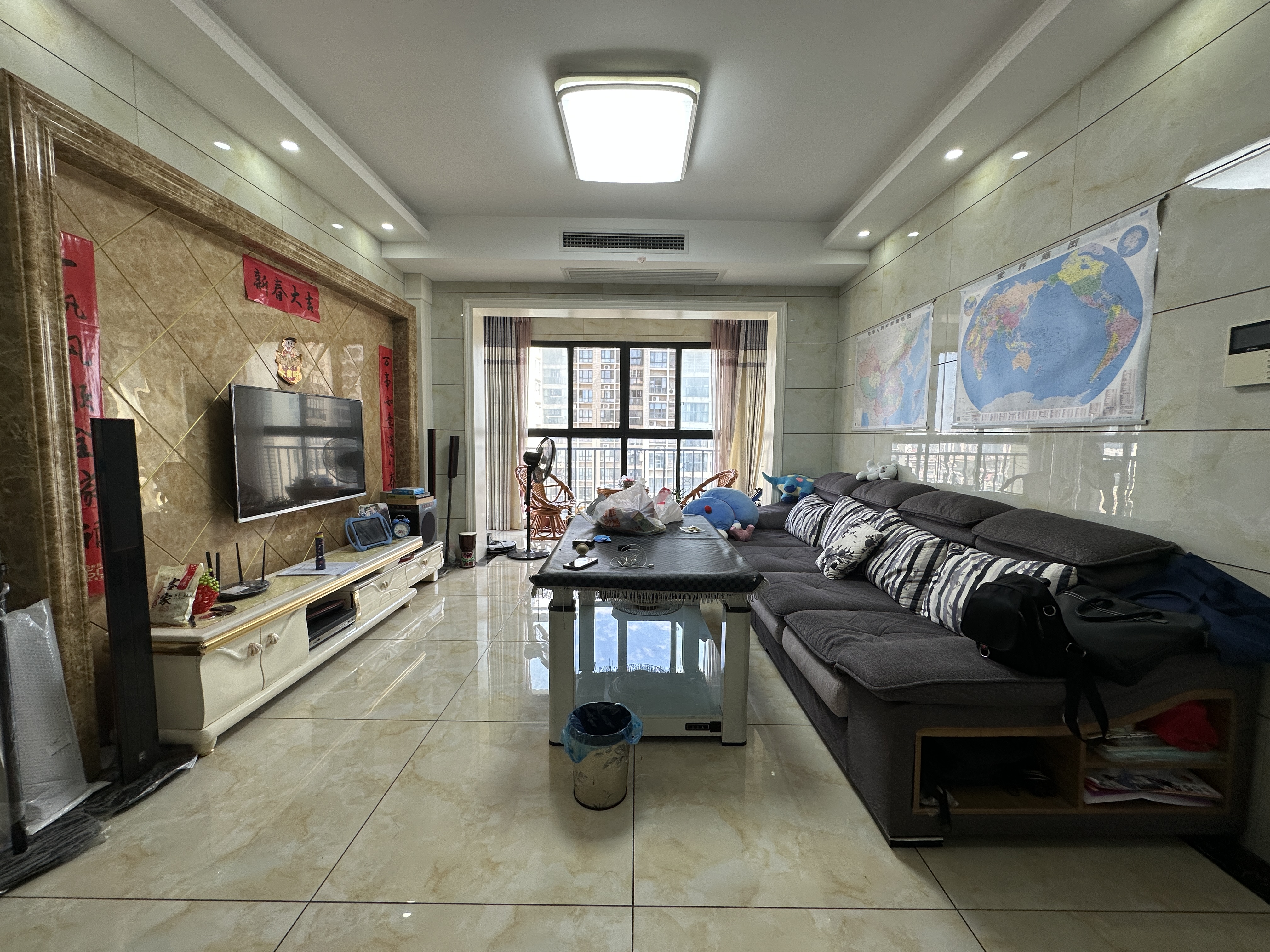 奥园广场 4室2厅2卫 85.8万 奥园广场 4室2厅2卫 85.8万室内图