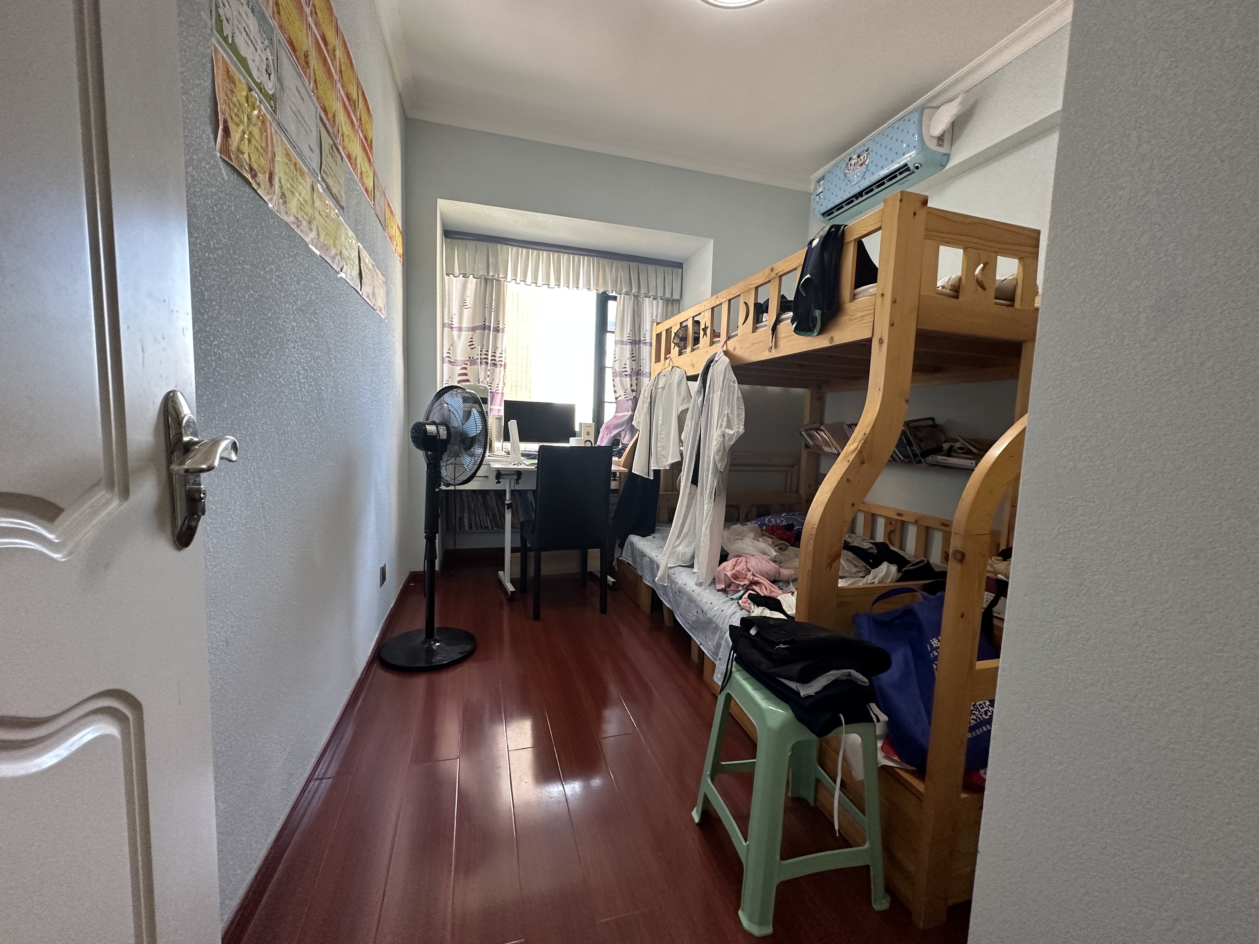 奥园广场  4室2厅2卫   85.80万室内图
