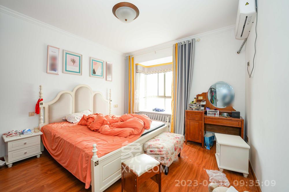 南郡明珠  6室2厅1卫    2100.0元/月 南郡明珠  6室2厅1卫    2100.0元/月室内图