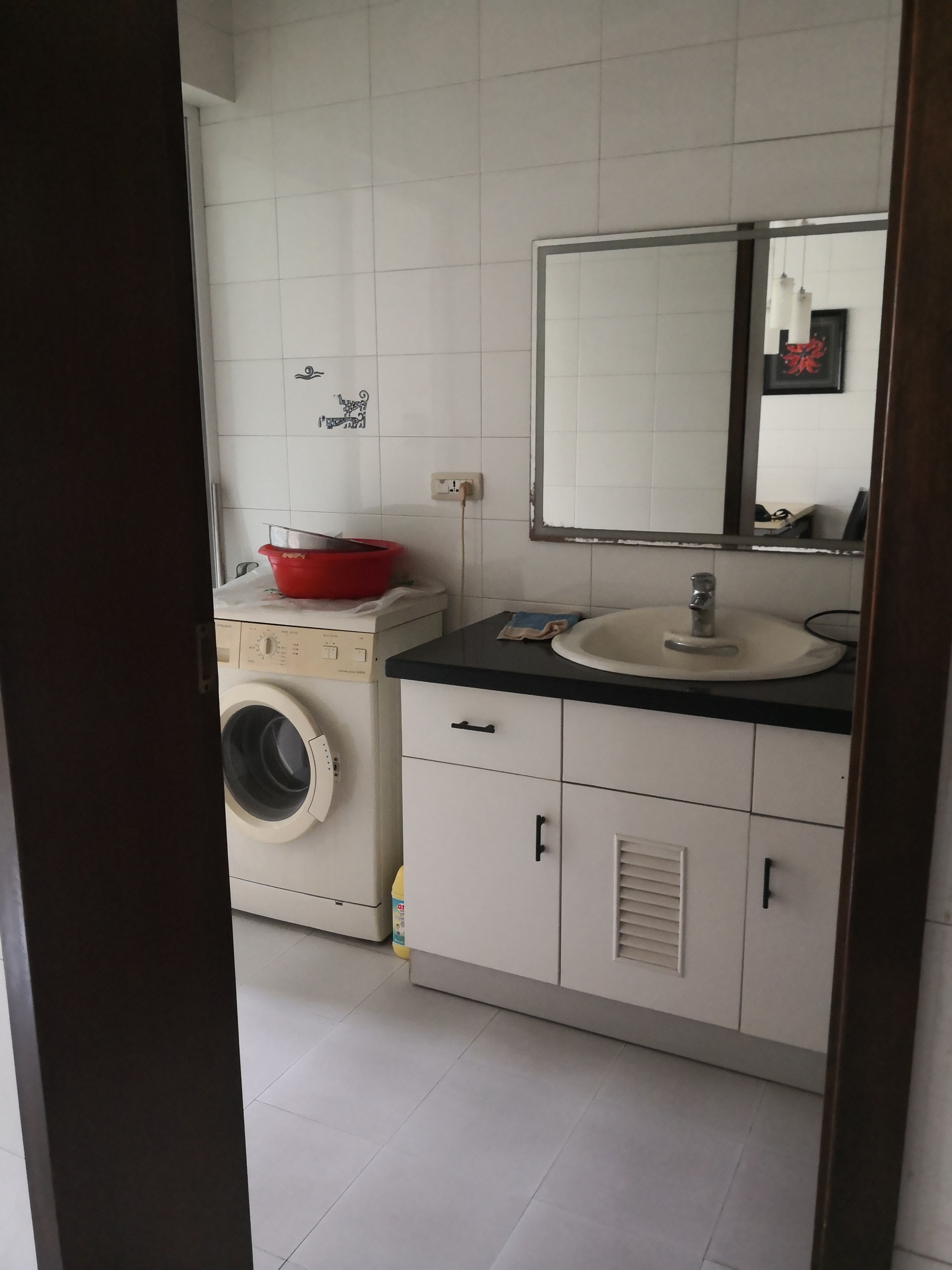 禾花园 3室2厅1卫 40.80万 禾花园 3室2厅1卫 40.80万客厅