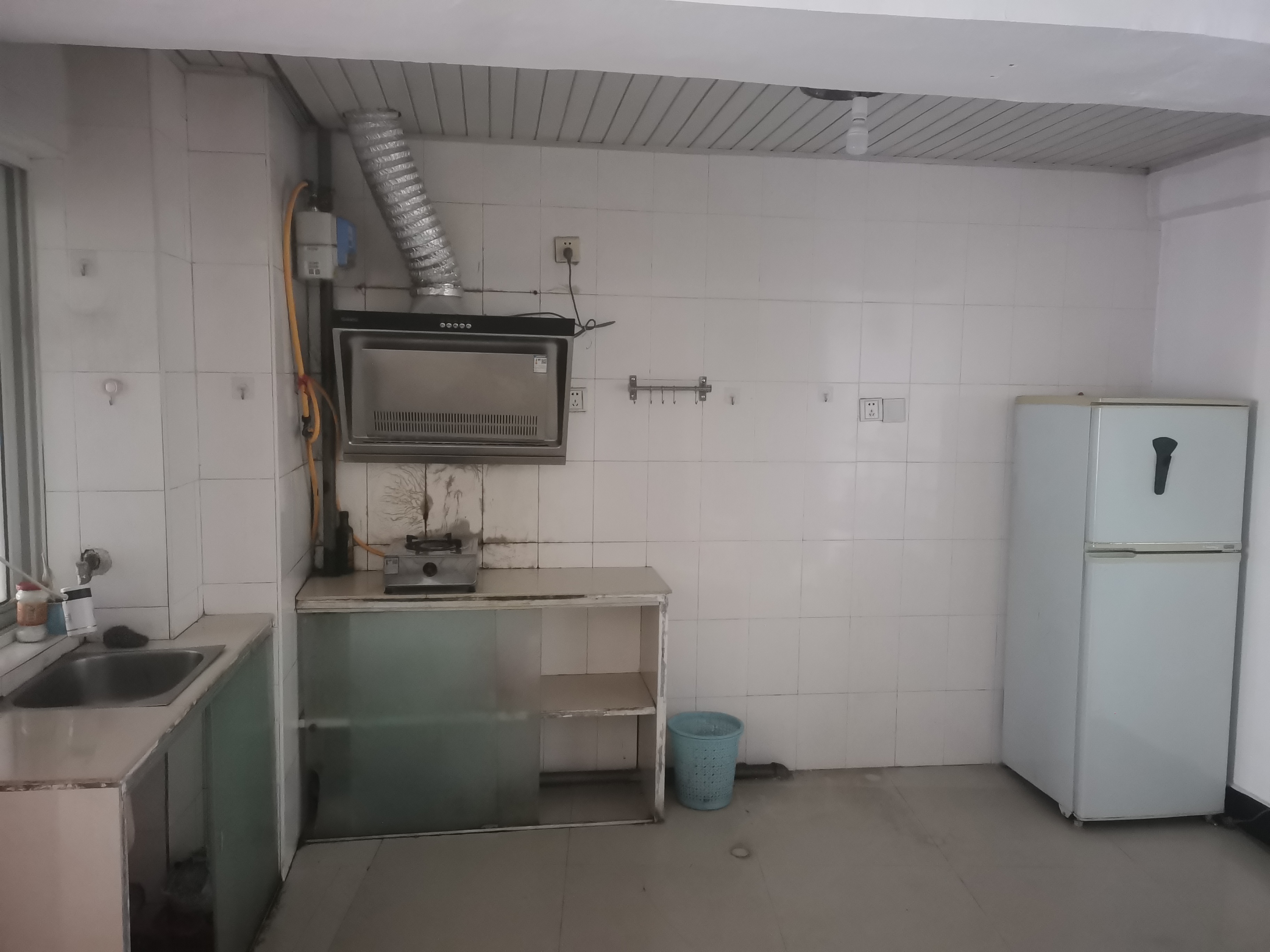 胜马可 1室1厅1卫 18.00万 胜马可 1室1厅1卫 18.00万室内图