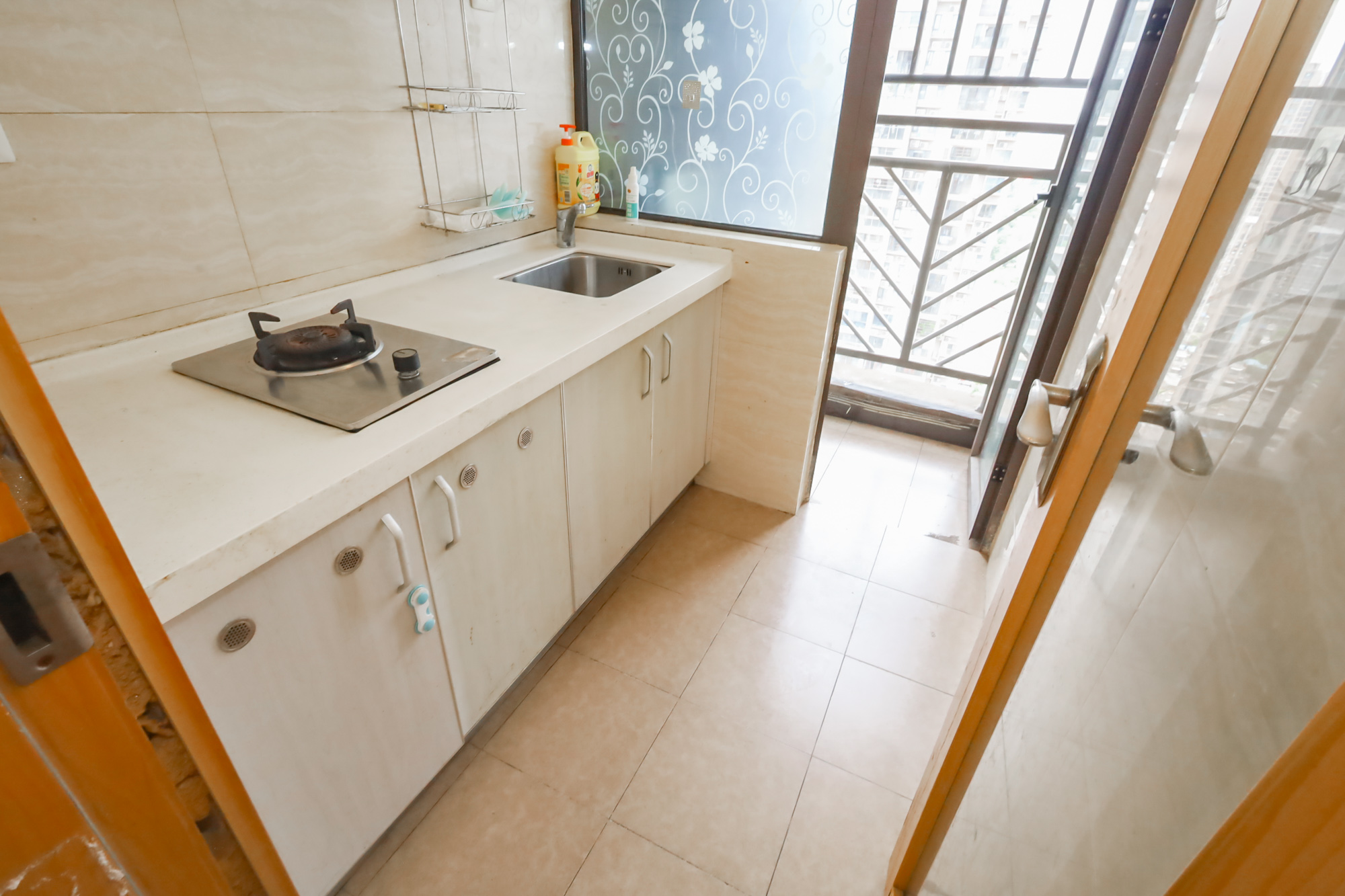 旭辉藏郡(藏郡、旭湘华府) 1室1厅1卫 35.0万 旭辉藏郡(藏郡、旭湘华府) 1室1厅1卫 35.0万其他