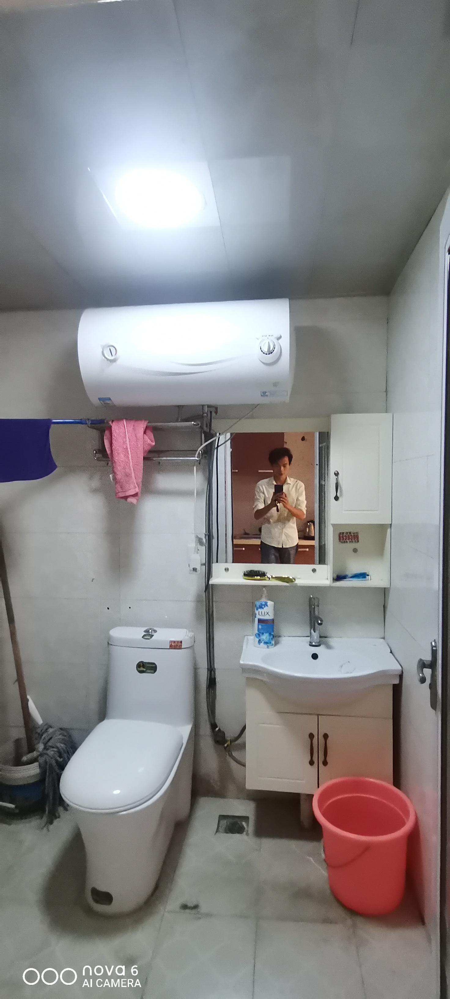 财智公馆大厦（瑞士国际酒店）  1室1厅1卫   1200.00元/月室内图