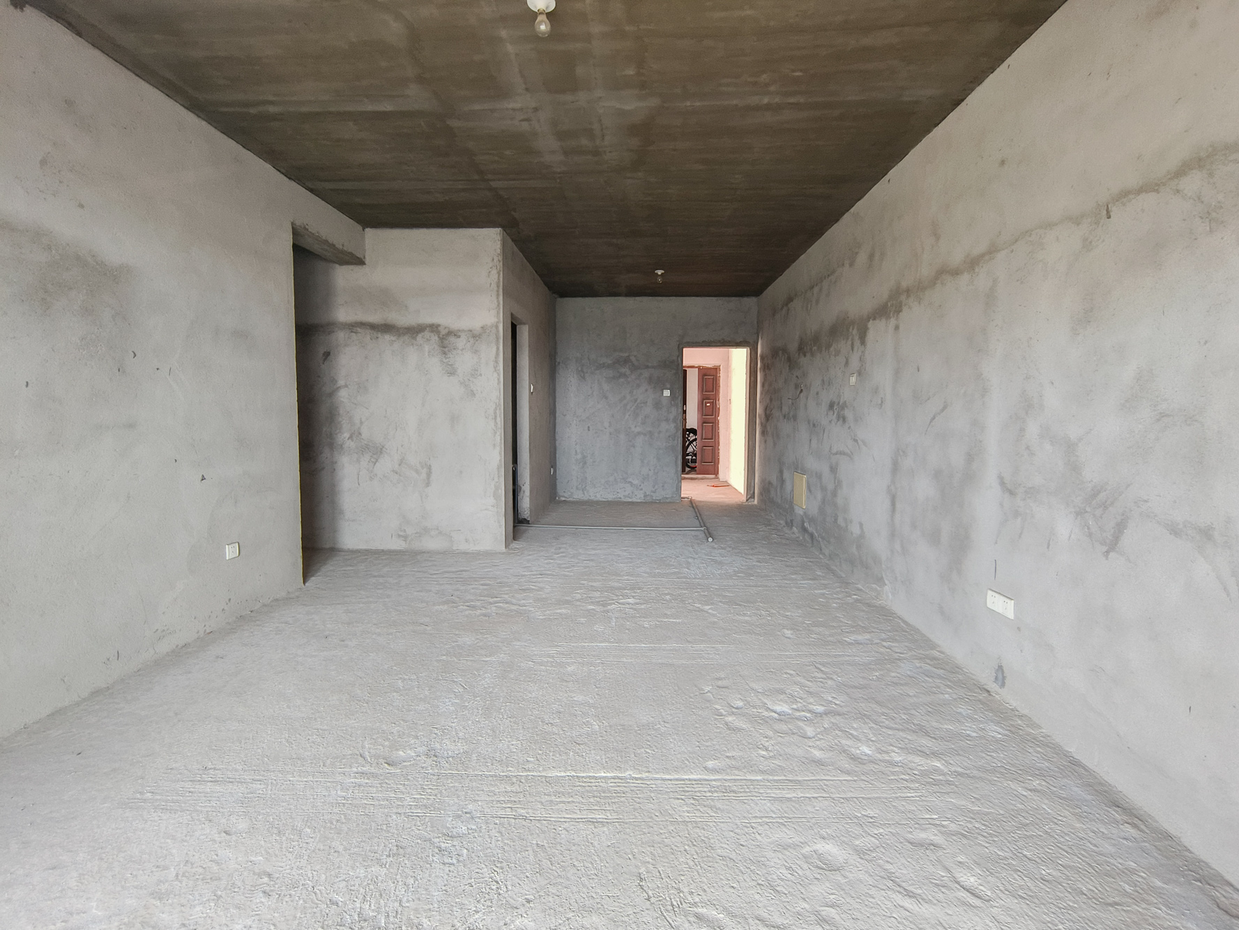 盛地尊域 4室2厅1卫 75.0万 盛地尊域 4室2厅1卫 75.0万客厅