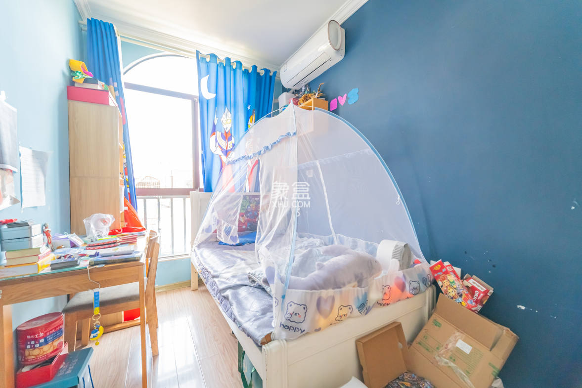 鹏基诺亚山林 3室2厅2卫 70.0万 鹏基诺亚山林 3室2厅2卫 70.0万卧室