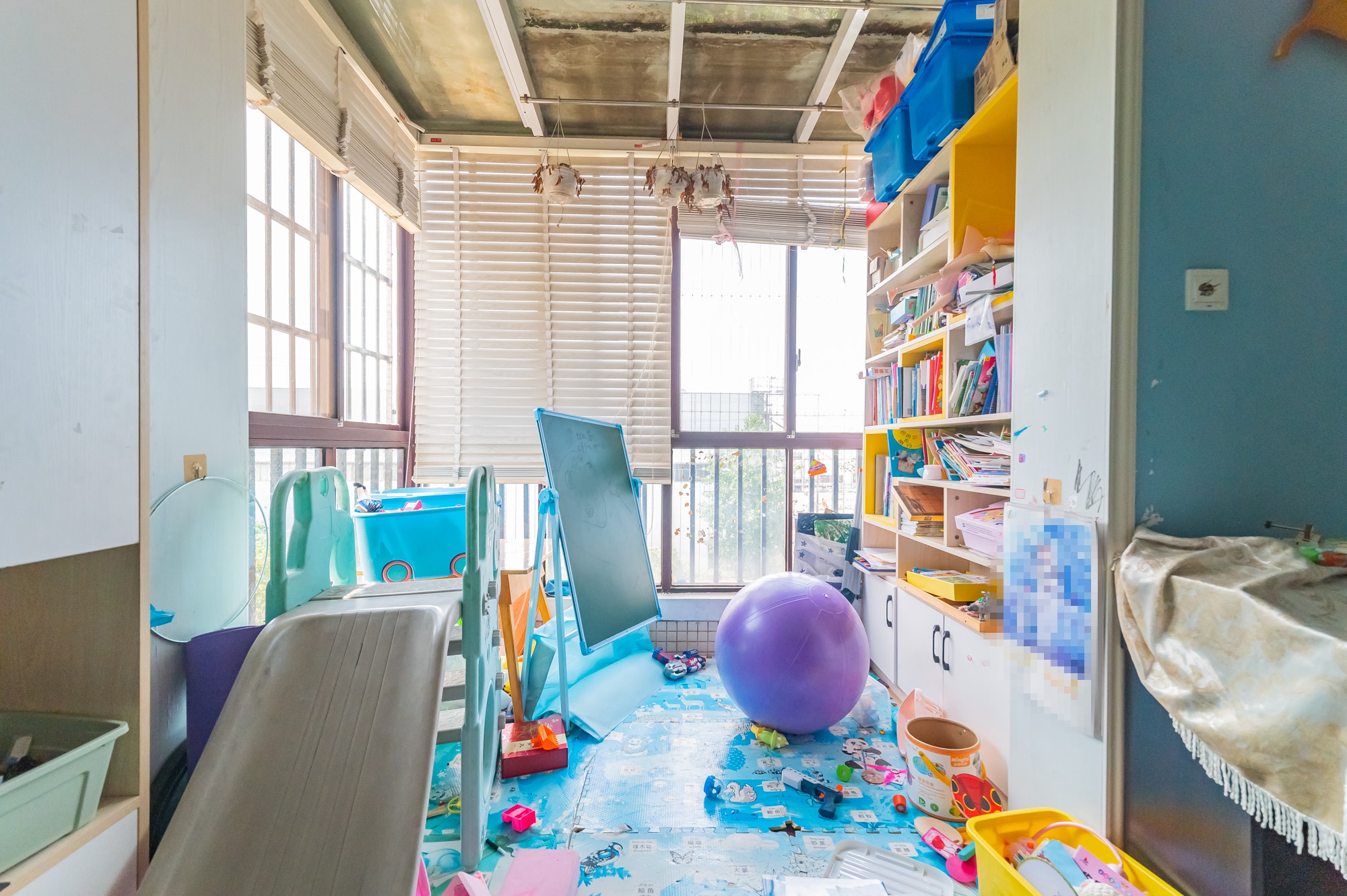 鹏基诺亚山林 3室2厅2卫 70.0万 鹏基诺亚山林 3室2厅2卫 70.0万阳台