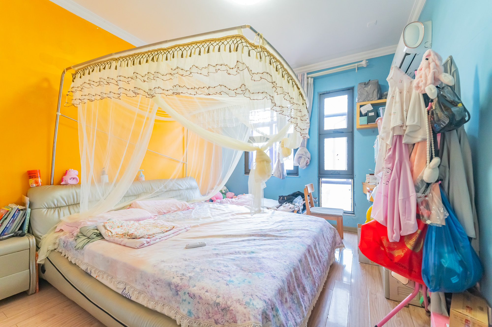 鹏基诺亚山林 3室2厅2卫 70.0万 鹏基诺亚山林 3室2厅2卫 70.0万卧室