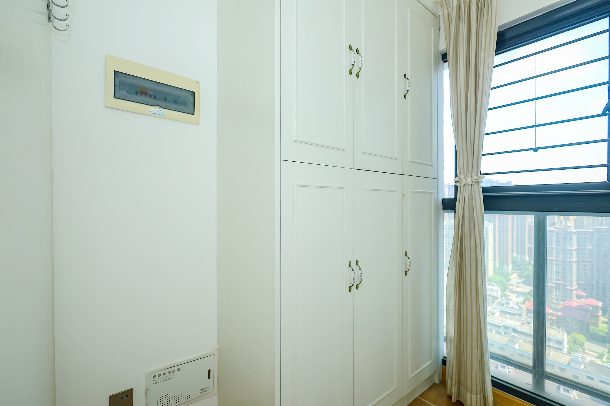 蓝山郡 3室2厅1卫 80.0万 蓝山郡 3室2厅1卫 80.0万其他