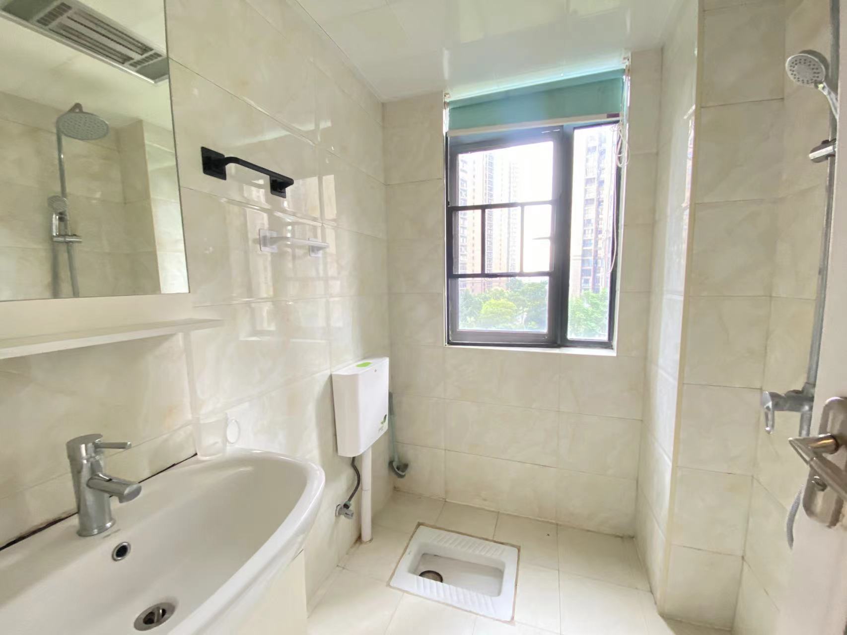 经世龙城 2室2厅1卫 45.00万 经世龙城 2室2厅1卫 45.00万室内图