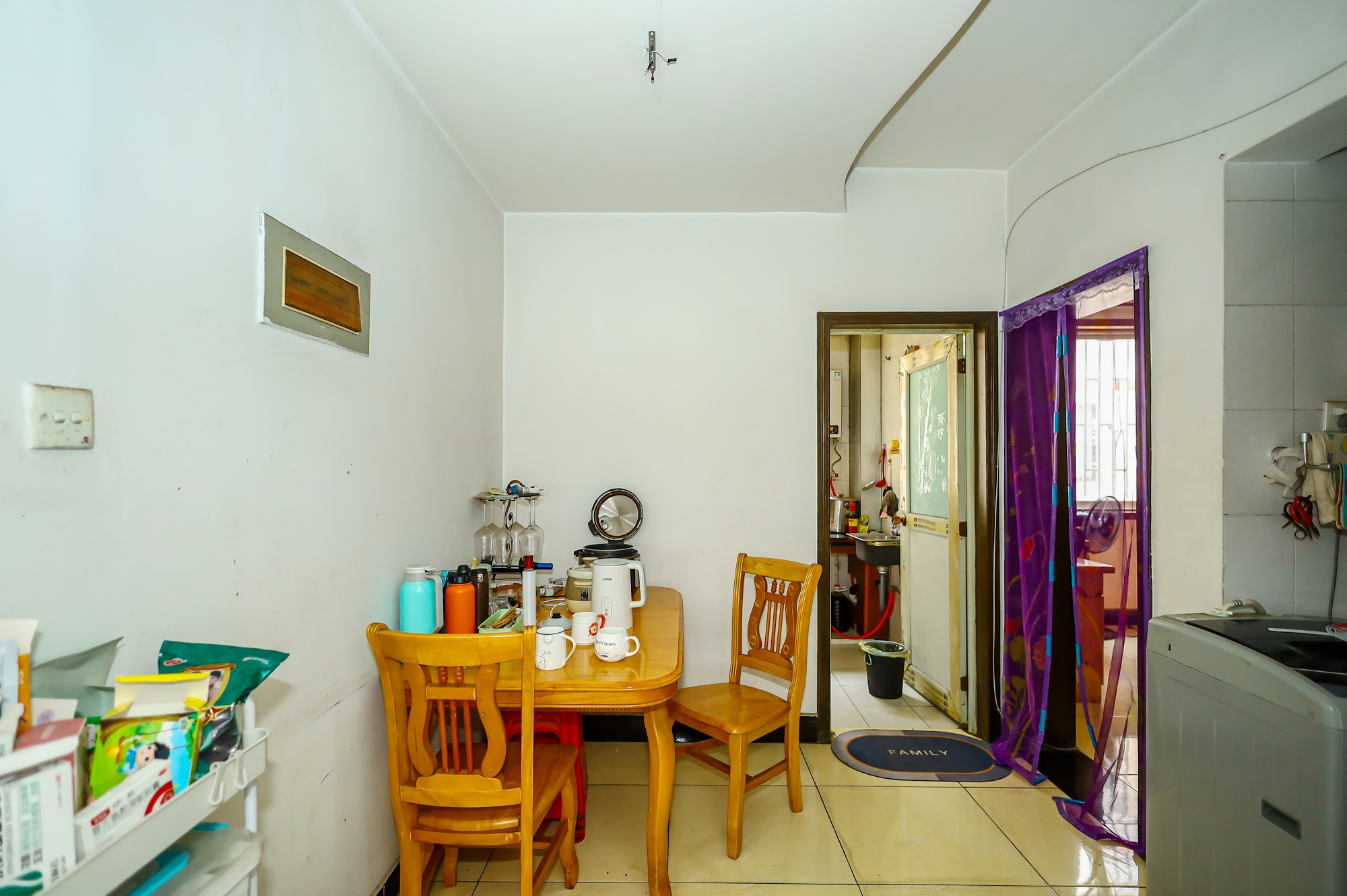 星沙汽配城(大塘村农机市场) 2室2厅1卫 37.2万 星沙汽配城(大塘村农机市场) 2室2厅1卫 37.2万客厅