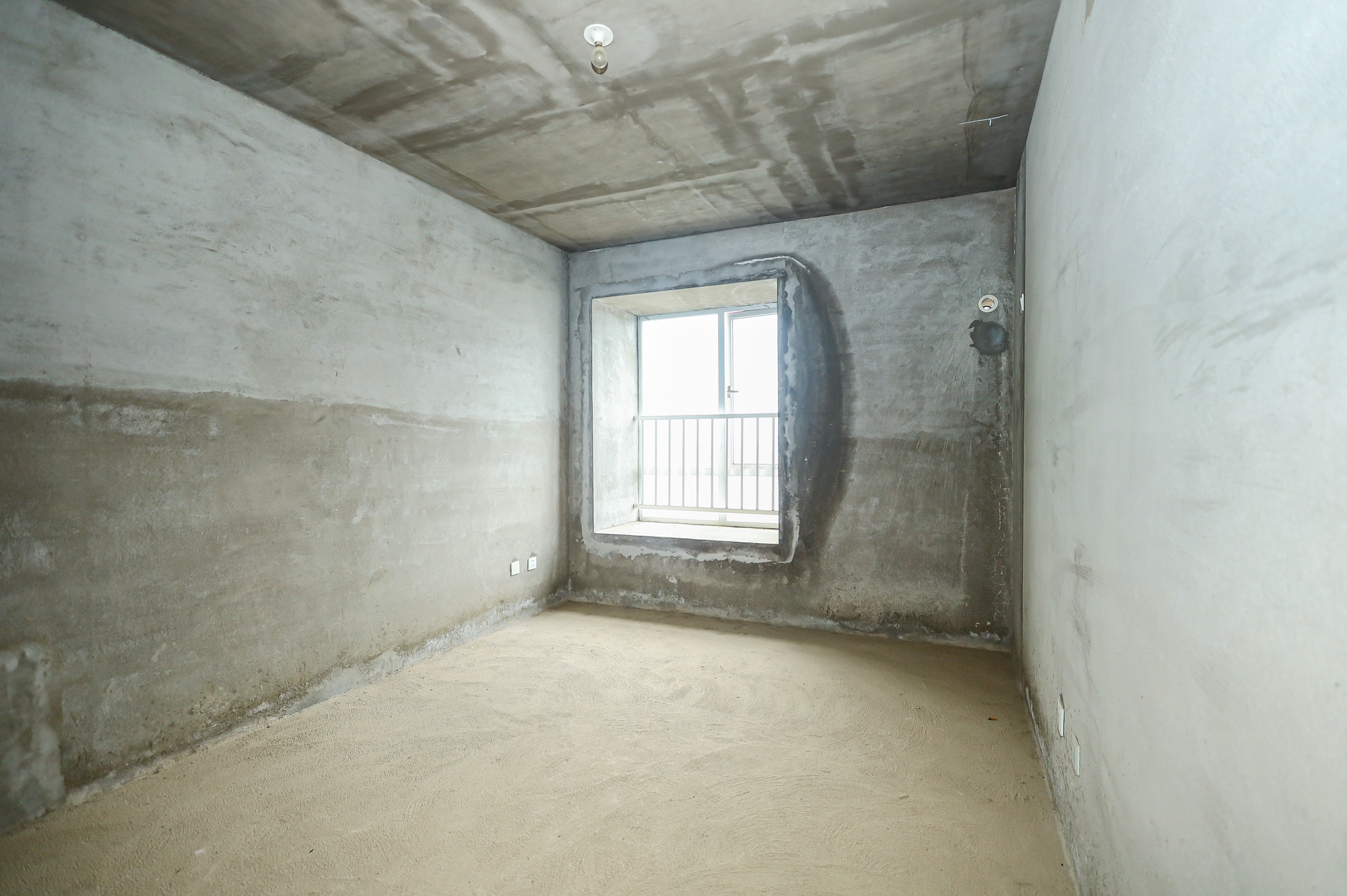 恒广国际景园一二区 2室2厅1卫 65.0万 恒广国际景园一二区 2室2厅1卫 65.0万卧室