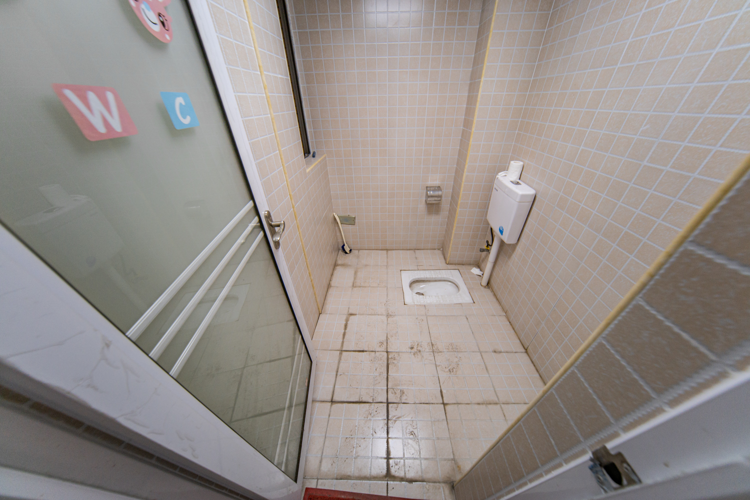 曙光泊岸  3室2厅2卫    154.0万卫生间