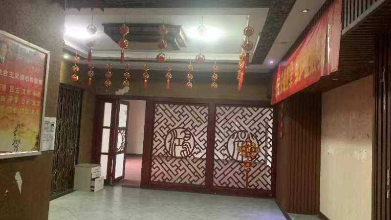 崇和中苑 3室1厅1卫 8000.00元/月 崇和中苑 3室1厅1卫 8000.00元/月室内图