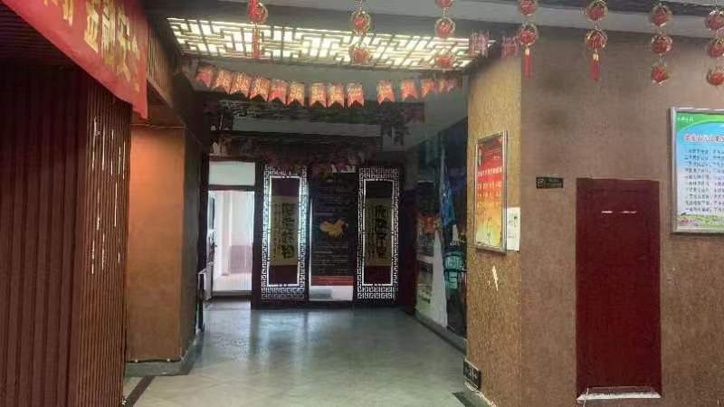 崇和中苑 3室1厅1卫 8000.00元/月 崇和中苑 3室1厅1卫 8000.00元/月室内图