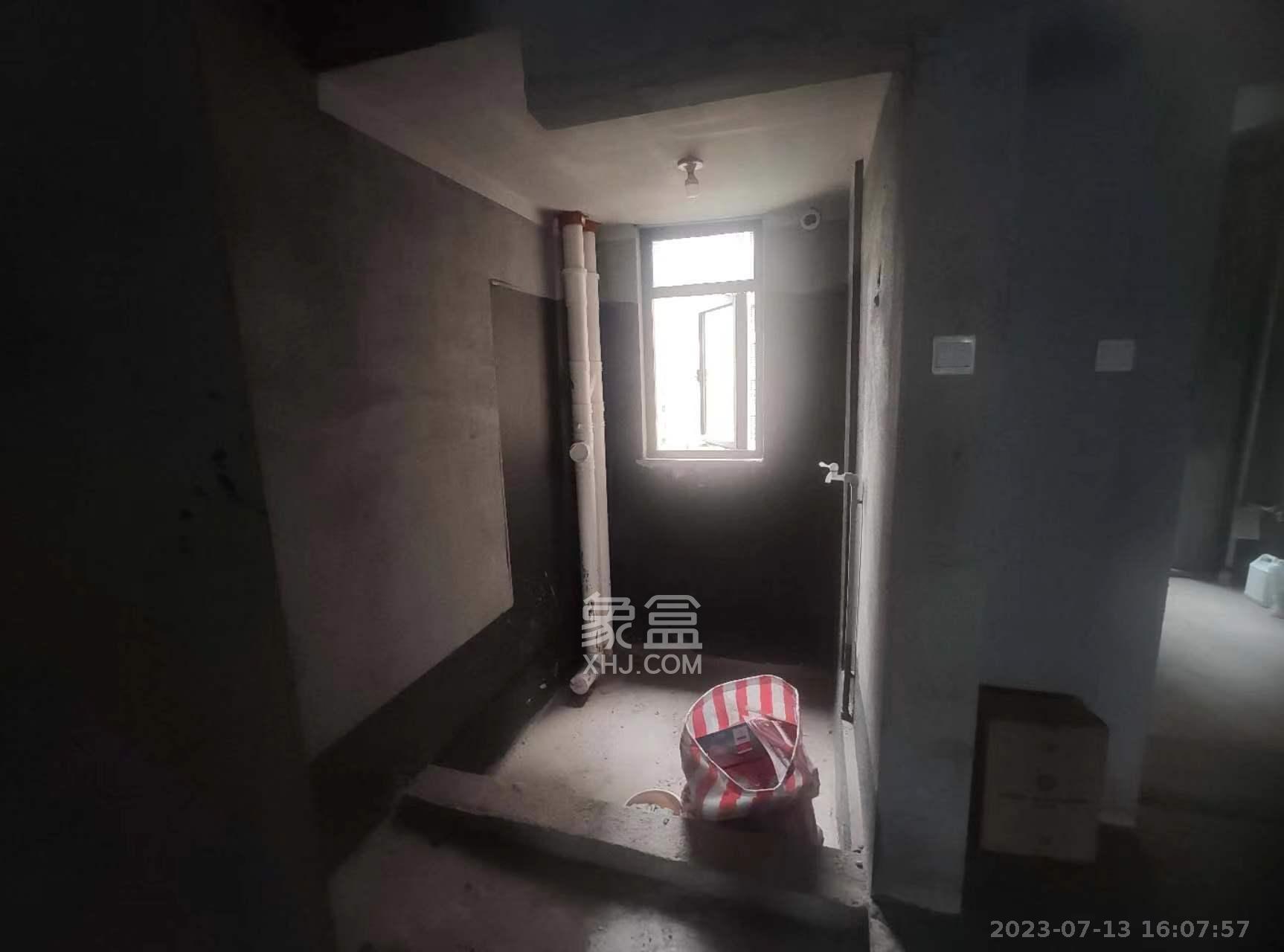 奥克斯缔壹城  3室2厅1卫   1400.00元/月室内图