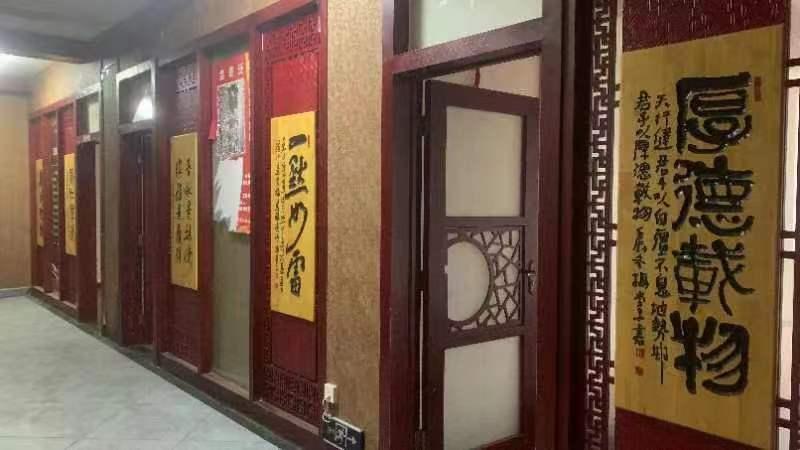 崇和中苑 3室1厅1卫 8000.00元/月 崇和中苑 3室1厅1卫 8000.00元/月室内图