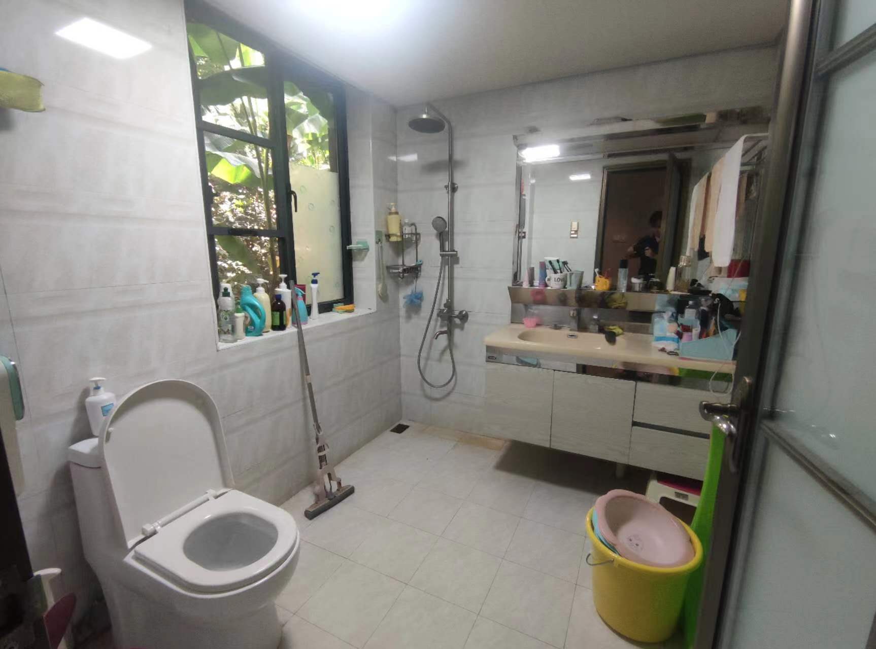 新桂广场 4室2厅1卫 63.8万 新桂广场 4室2厅1卫 63.8万室内图