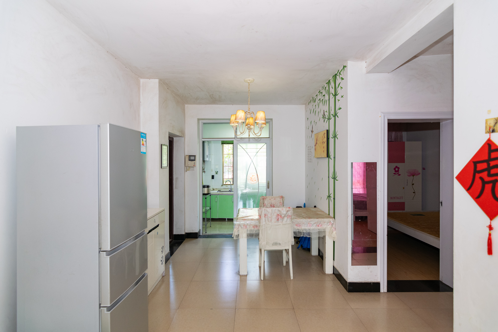 中新森林海 2室2厅1卫 42.8万 中新森林海 2室2厅1卫 42.8万客厅