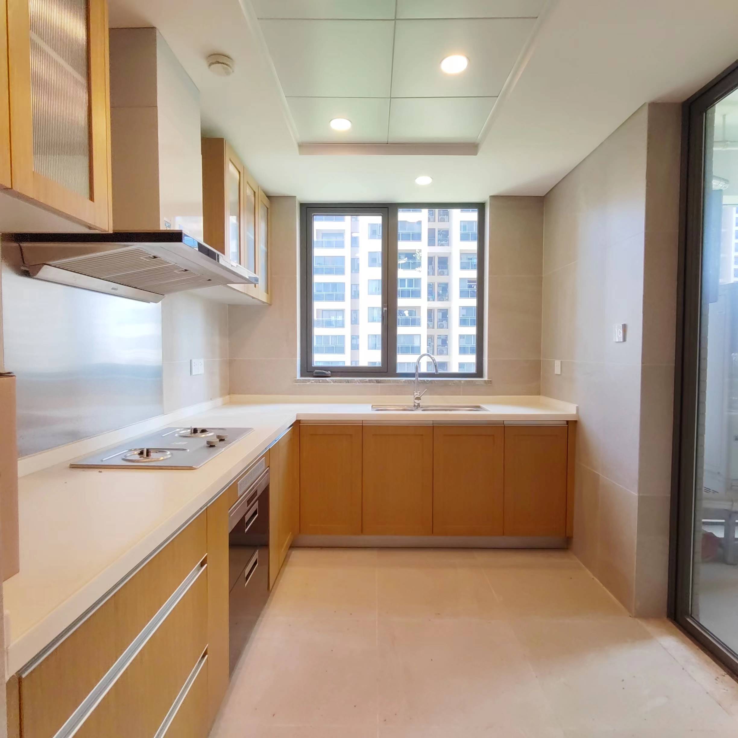 晋合湘水湾四期 4室2厅2卫 178.0万 晋合湘水湾四期 4室2厅2卫 178.0万室内图