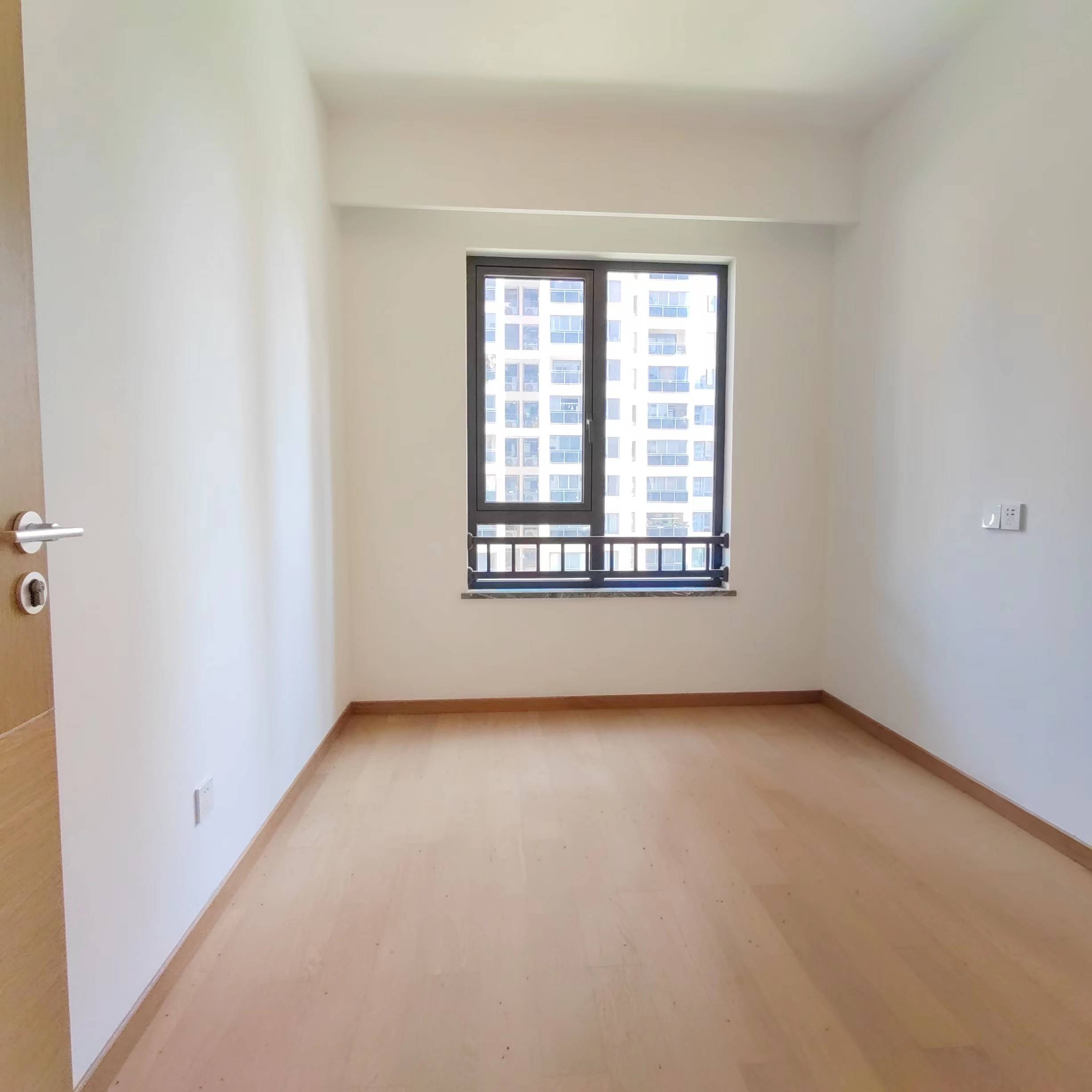 晋合湘水湾四期 4室2厅2卫 178.0万 晋合湘水湾四期 4室2厅2卫 178.0万室内图